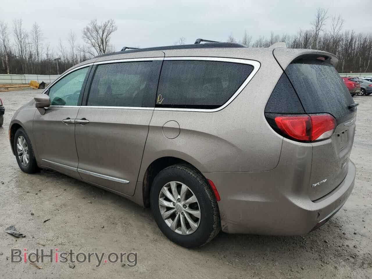 2017 CHRYSLER PACIFICA - VIN: 2C4RC1BG8HR534962 - Photo 2