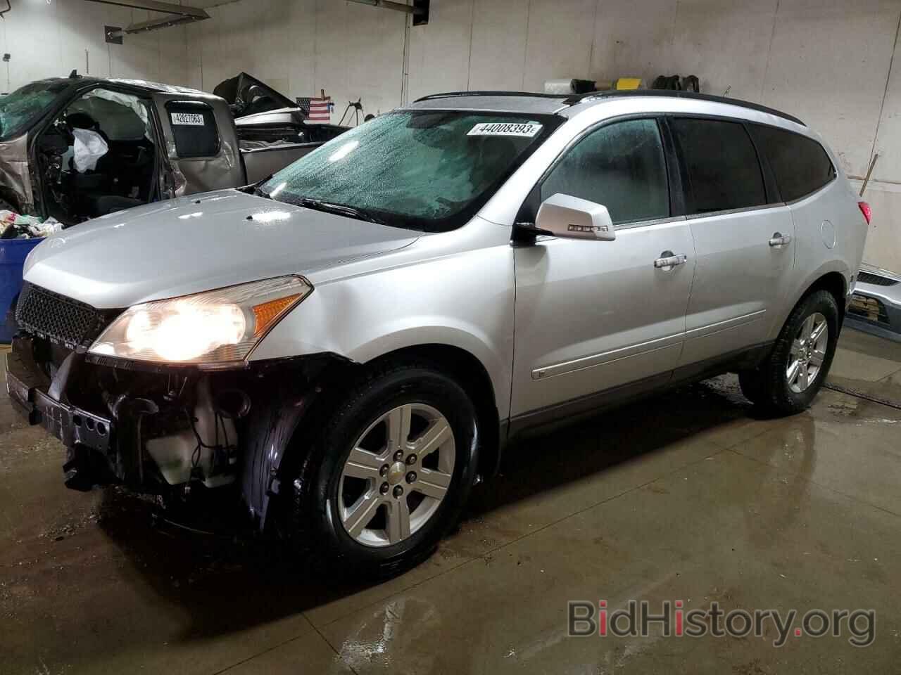 Photo 1GNLRGED3AS131430 - CHEVROLET TRAVERSE 2010