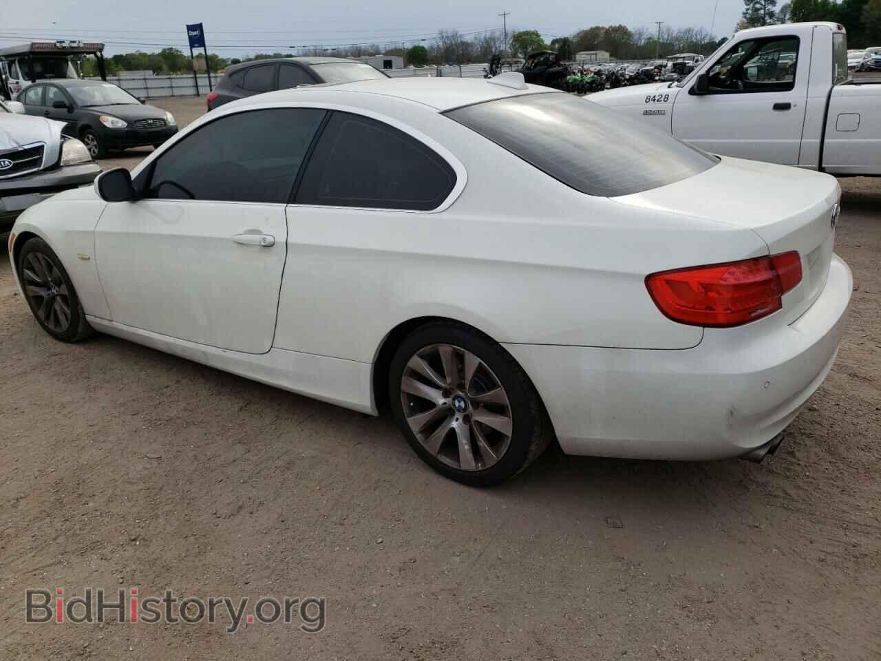 2011 BMW 3 SERIES - VIN: WBAKE3C5XBE558752 - Фото 2