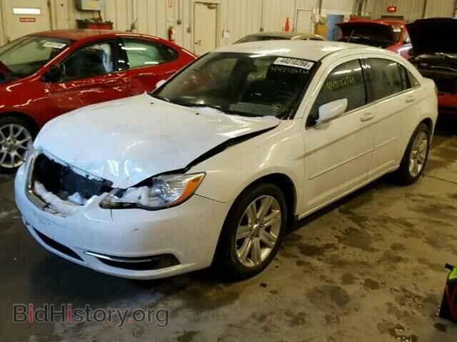 2013 CHRYSLER 200 - VIN: 1C3CCBBB7DN656434 - Фото 2