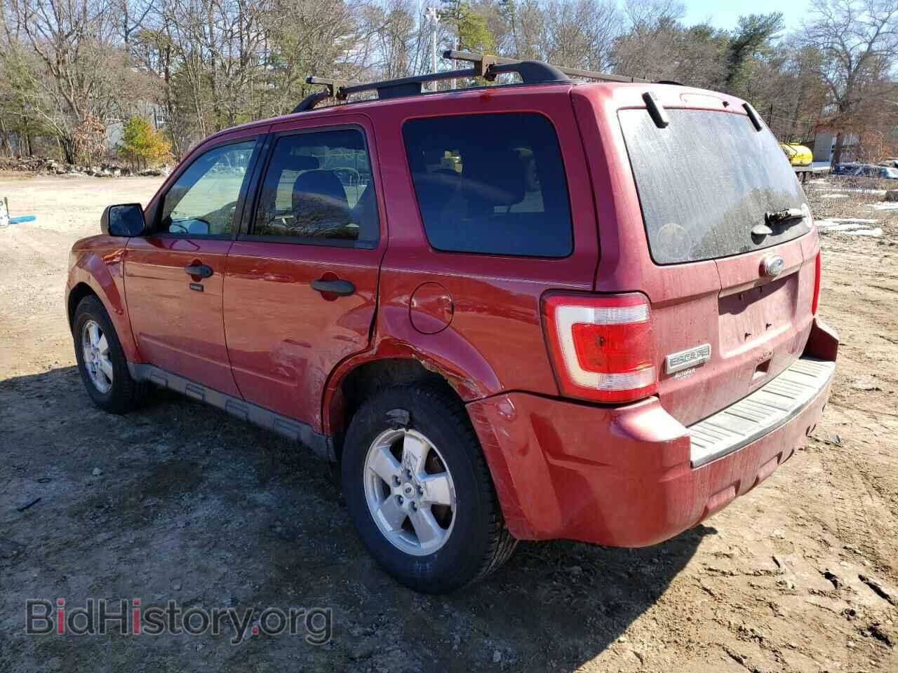 2011 FORD ESCAPE - VIN: 1FMCU9D79BKC35349 - Фото 2