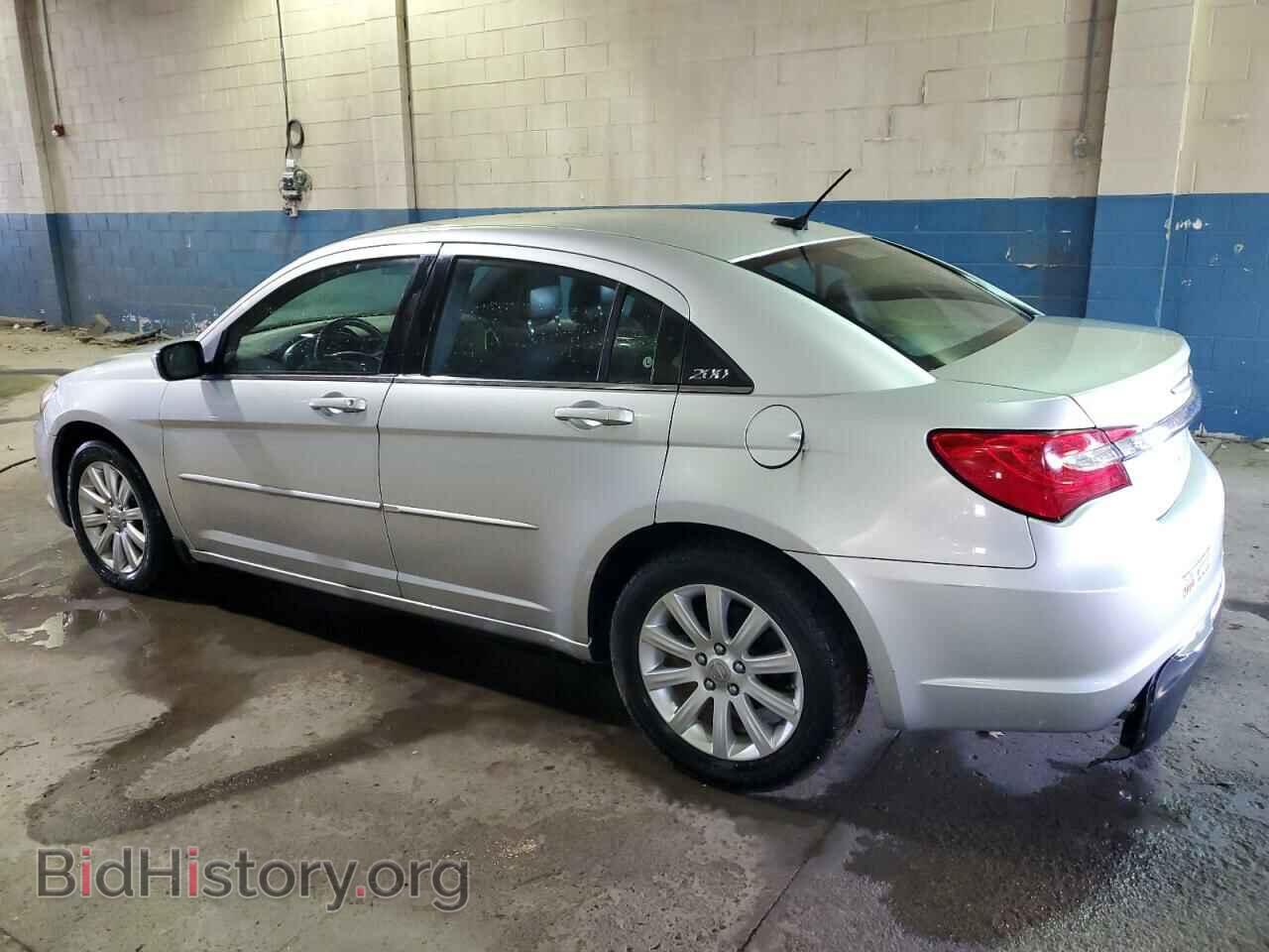 2012 CHRYSLER 200 - VIN: 1C3CCBBG9CN321797 - Фото 2