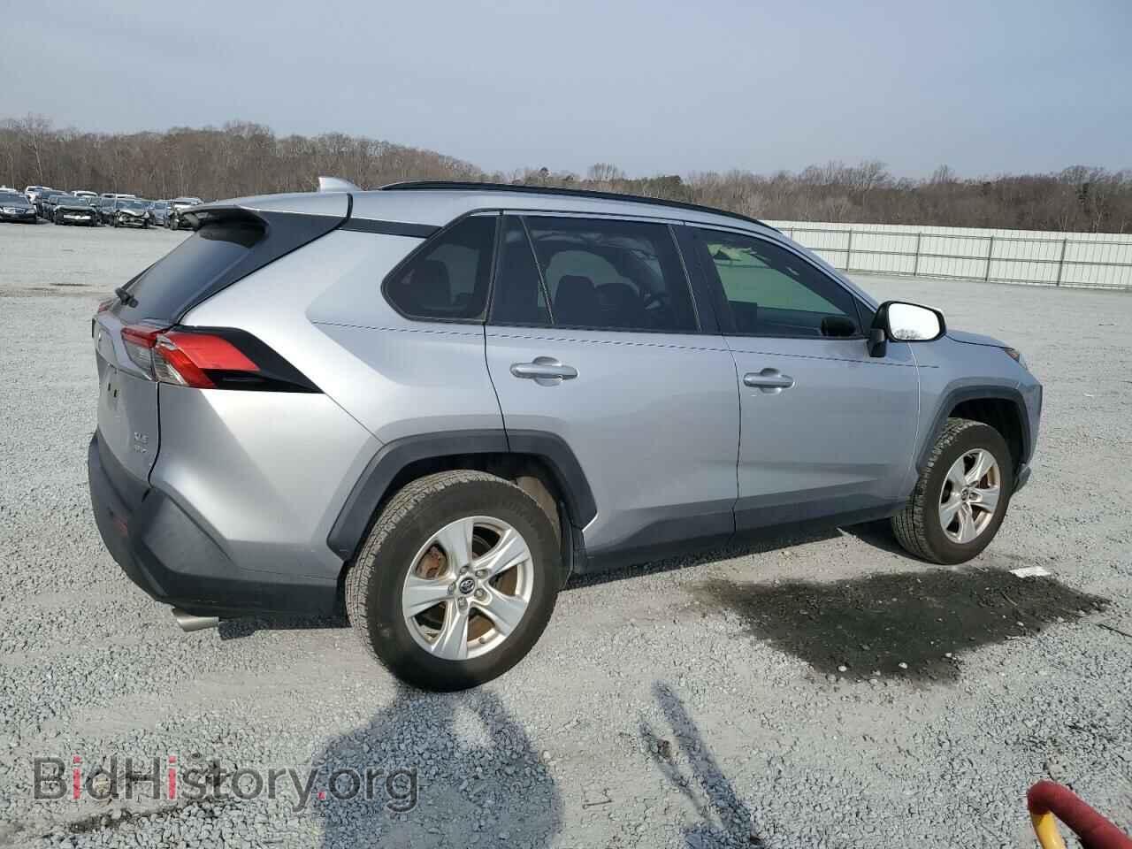 2019 TOYOTA RAV4 - VIN: JTMP1RFV8KD037621 - Фото 3