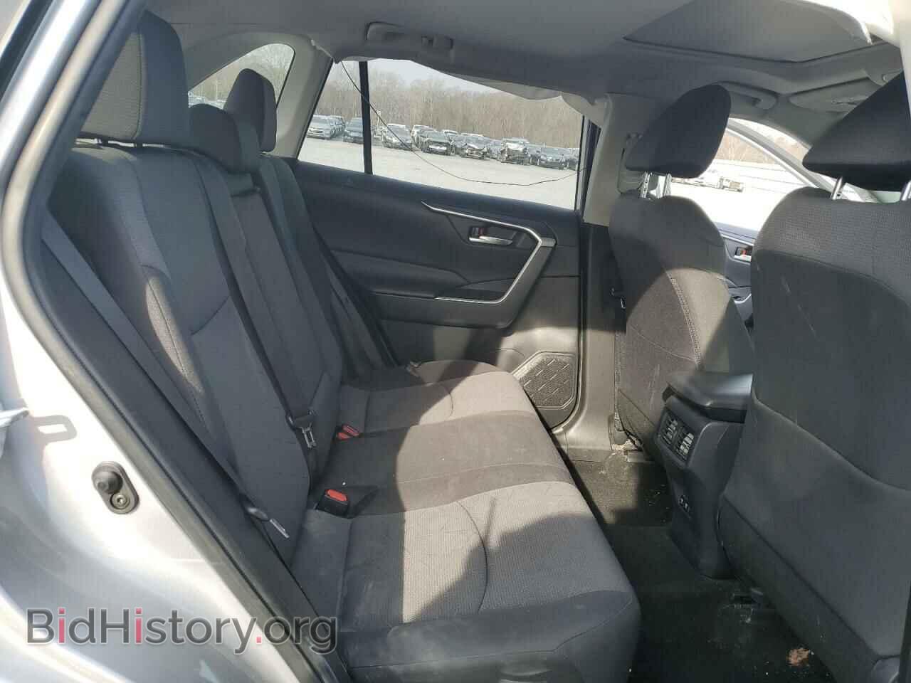2019 TOYOTA RAV4 - VIN: JTMP1RFV8KD037621 - Фото 10