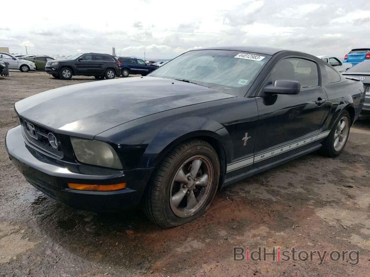 Photo 1ZVHT80N675247456 - FORD MUSTANG 2007