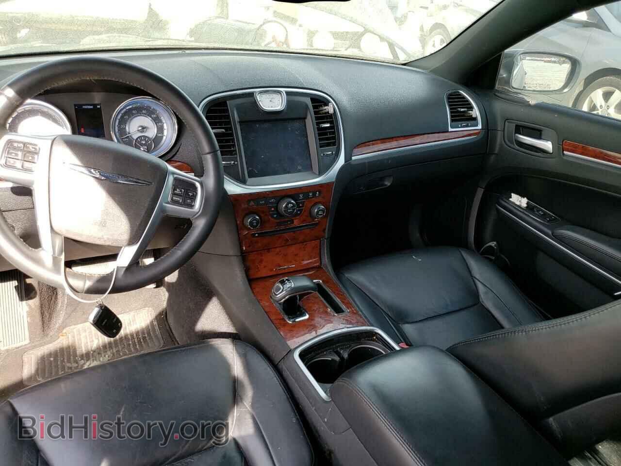 2013 CHRYSLER 300 - VIN: 2C3CCAAG3DH507292 - Фото 8