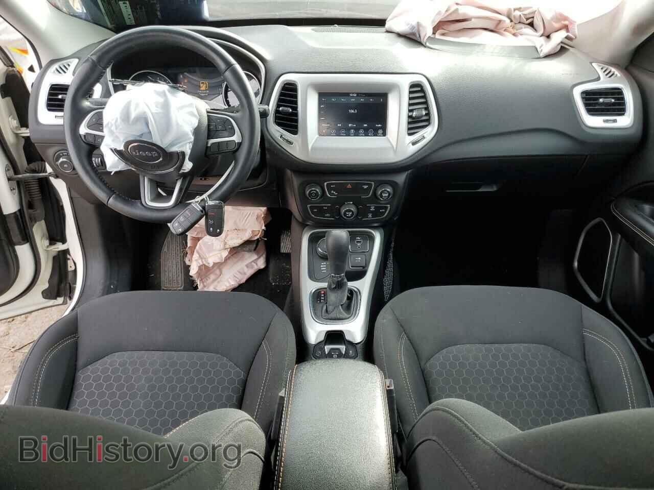 2019 JEEP COMPASS - VIN: 3C4NJDAB3KT679343 - Photo 8