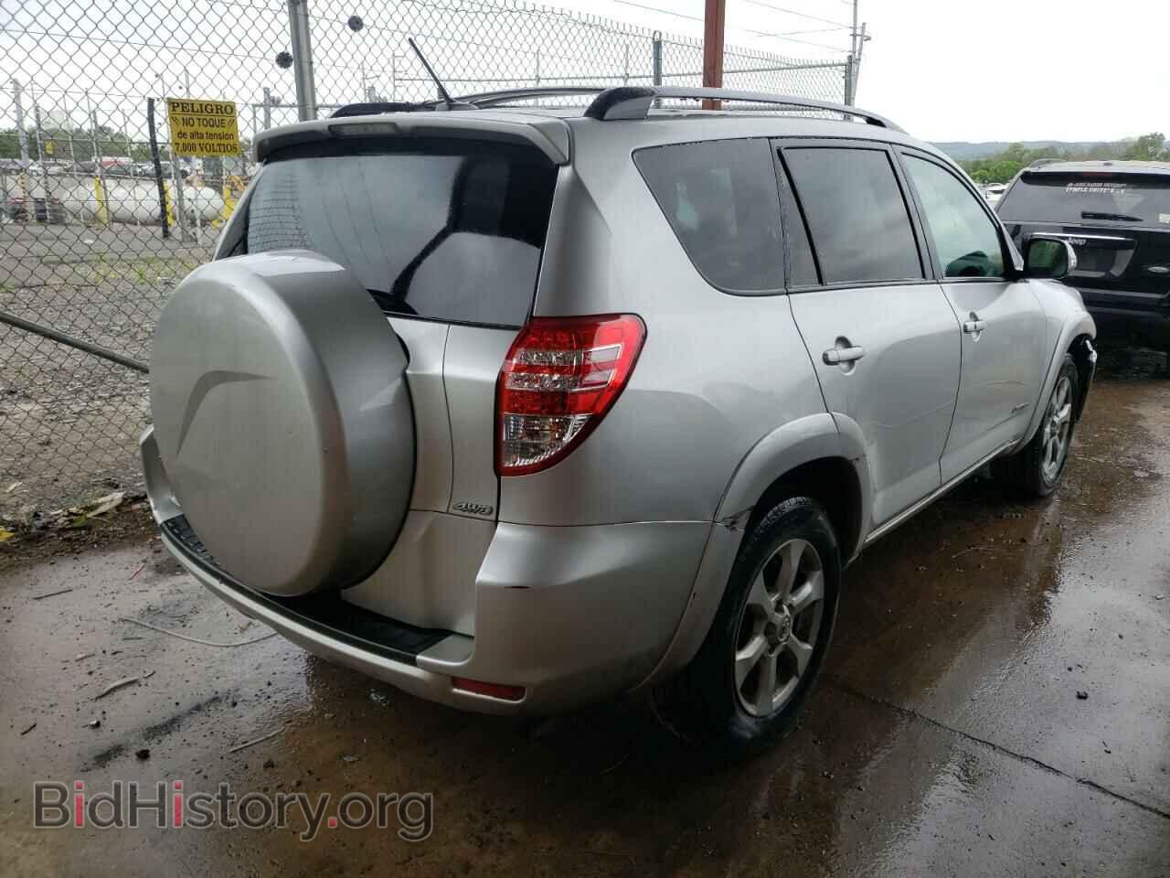 2011 TOYOTA RAV4 - VIN: 2T3DF4DV2BW113895 - Фото 4