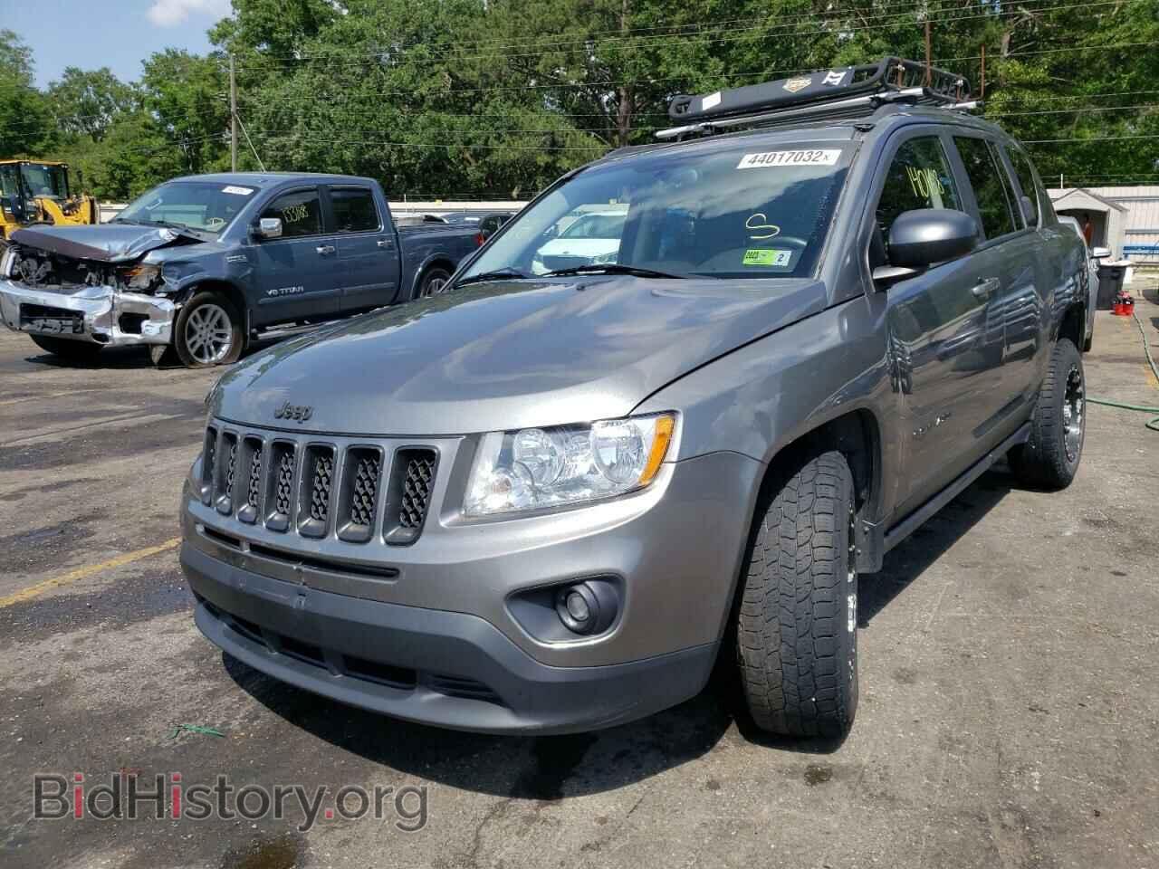 2012 JEEP COMPASS - VIN: 1C4NJDBB2CD604848 - Фото 2