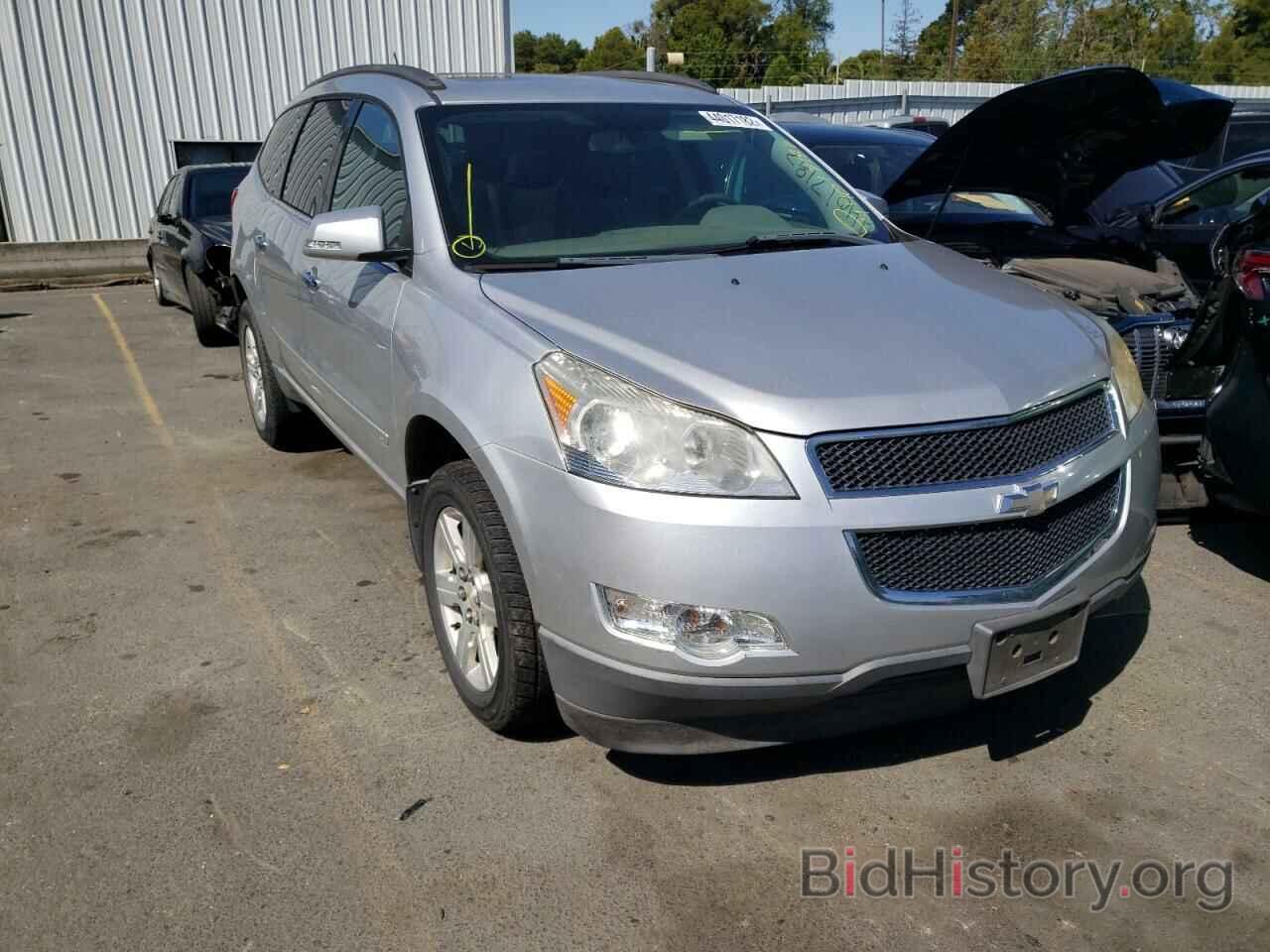 Фотография 1GNLRFED8AS104721 - CHEVROLET TRAVERSE 2010