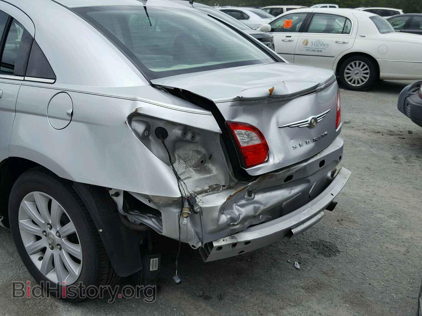 2010 CHRYSLER SEBRING - VIN: 1C3CC5FD8AN196757 - Фото 9