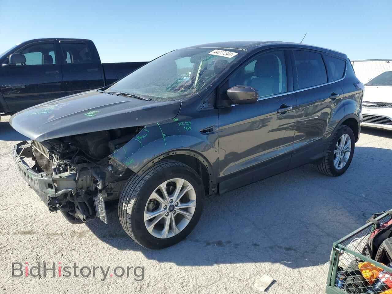 Фотография 1FMCU0GD5HUC81870 - FORD ESCAPE 2017