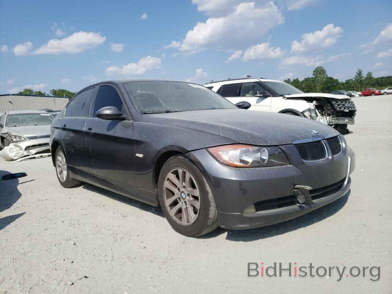 Photo WBAVB13596PT09704 - BMW 3 SERIES 2006