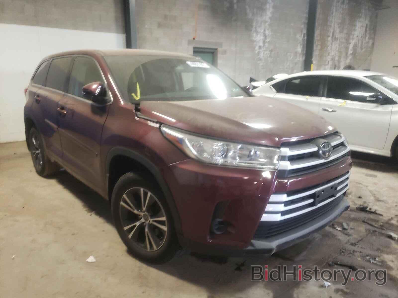 Фотография 5TDBZRFH3JS858352 - TOYOTA HIGHLANDER 2018