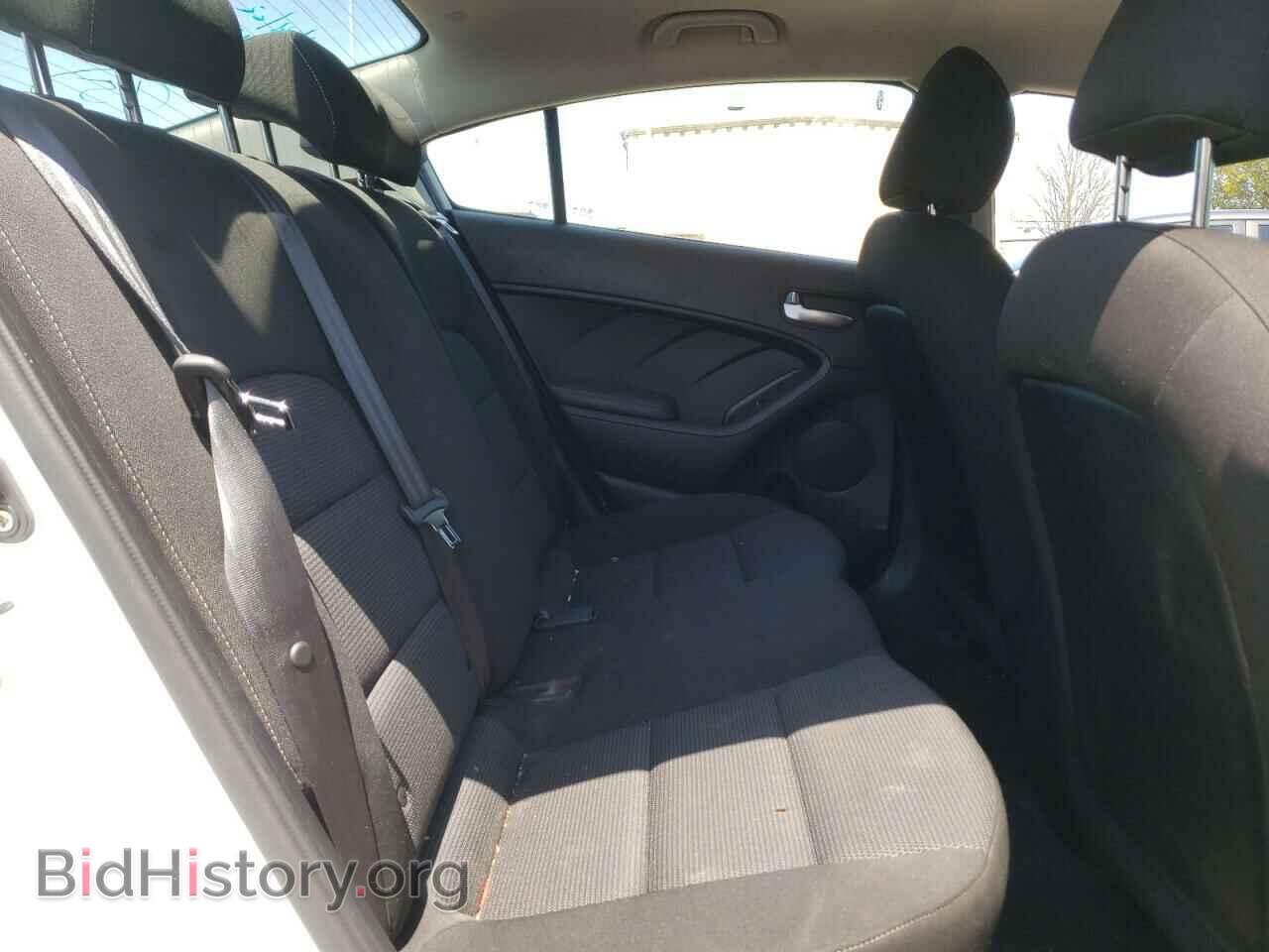 2017 KIA FORTE - VIN: 3KPFK4A78HE102513 - Фото 6