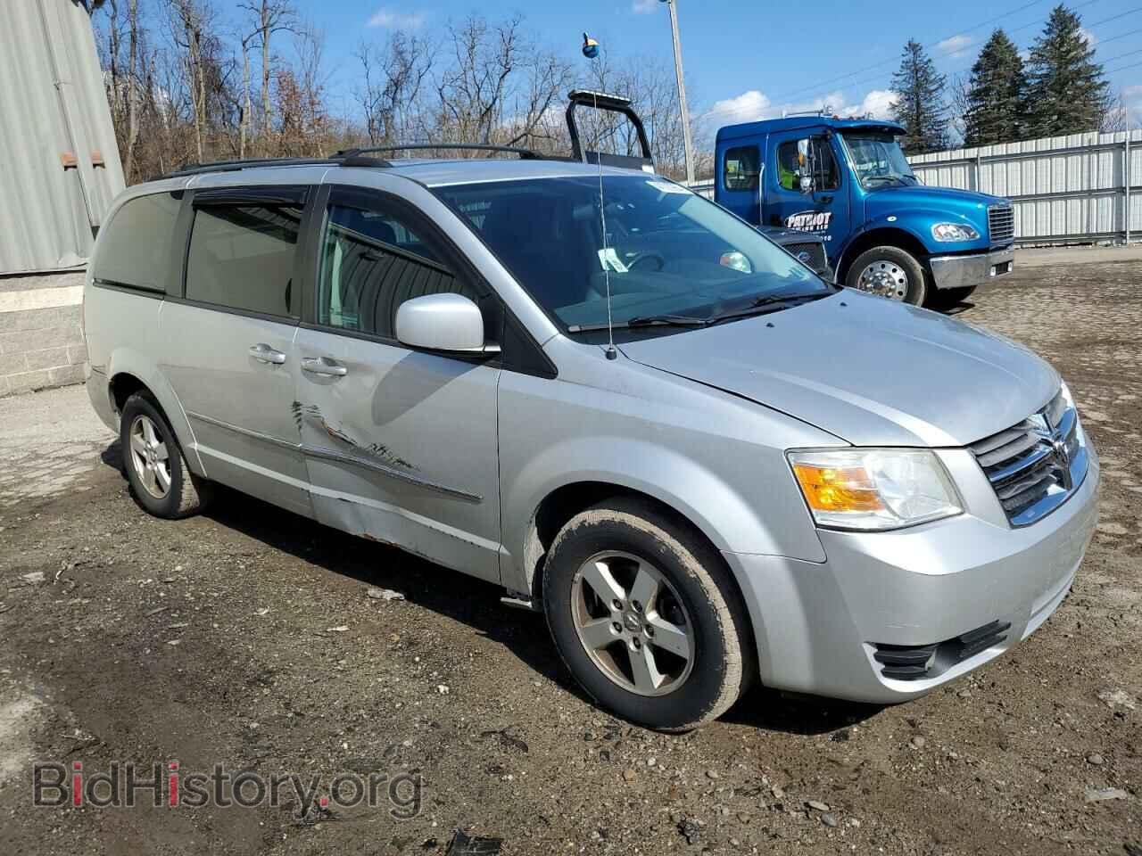2010 DODGE CARAVAN - VIN: 2D4RN5DX1AR145667 - Photo 4