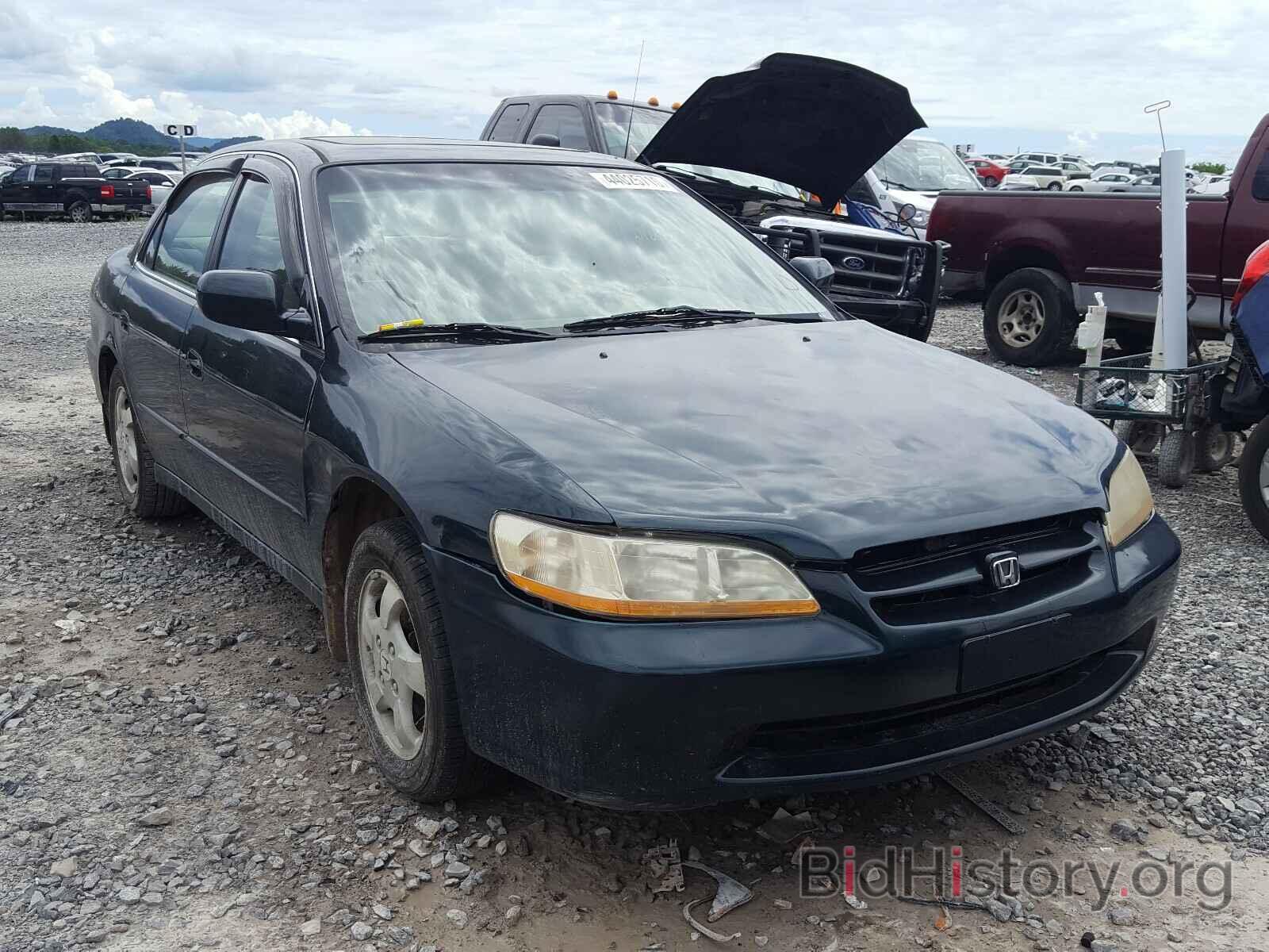 Photo 1HGCG5658XA157354 - HONDA ACCORD 1999