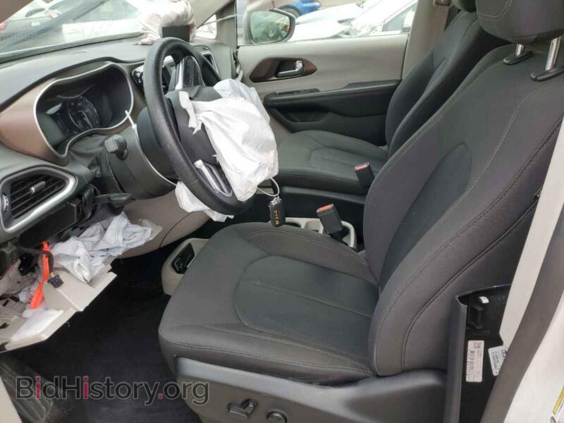 2019 Chrysler PACIFICA (VIN 2C4RC1CG2KR737917) — photo 7 of 13