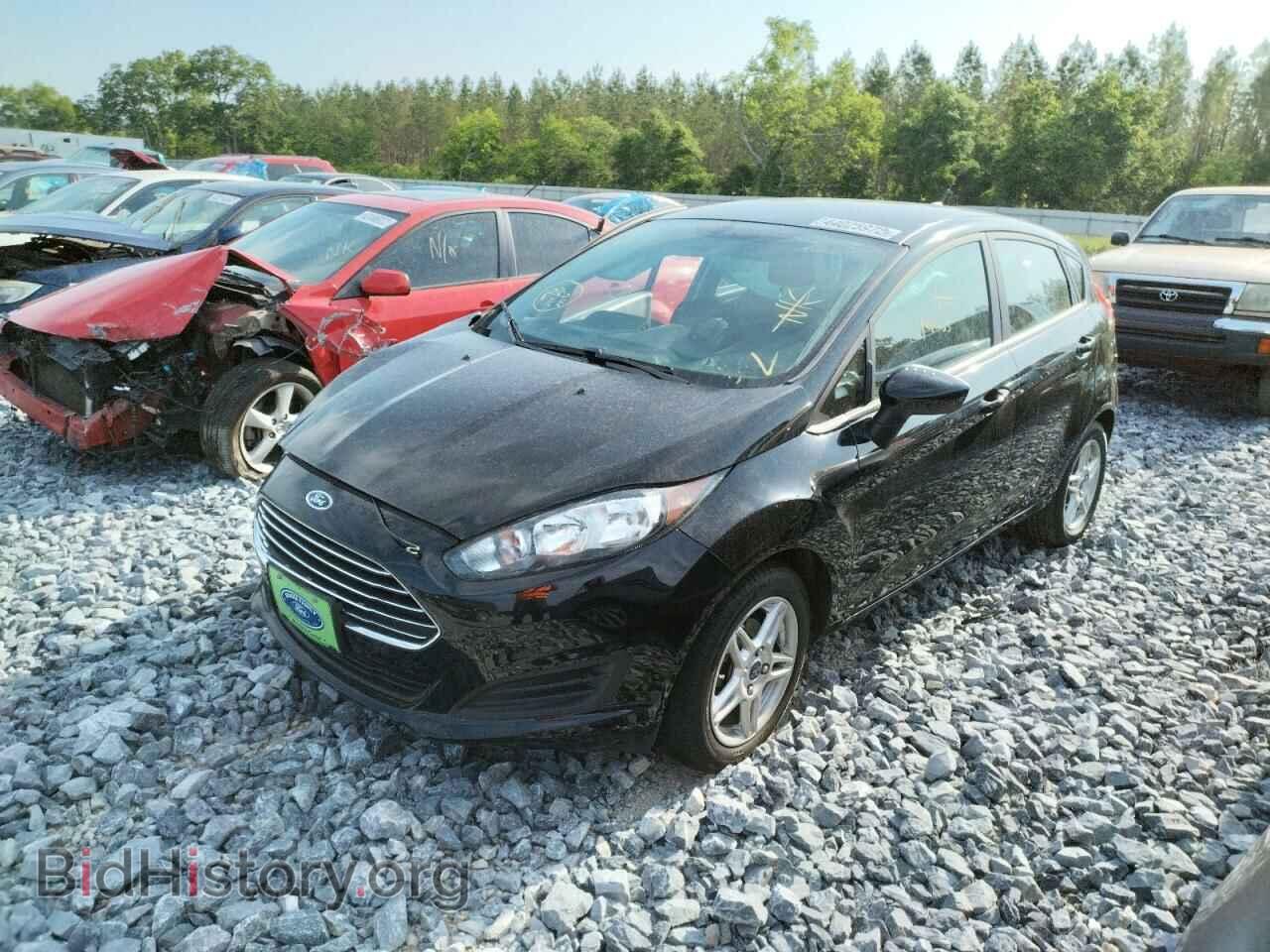 2017 FORD FIESTA - VIN: 3FADP4EJ9HM162830 - Фото 2
