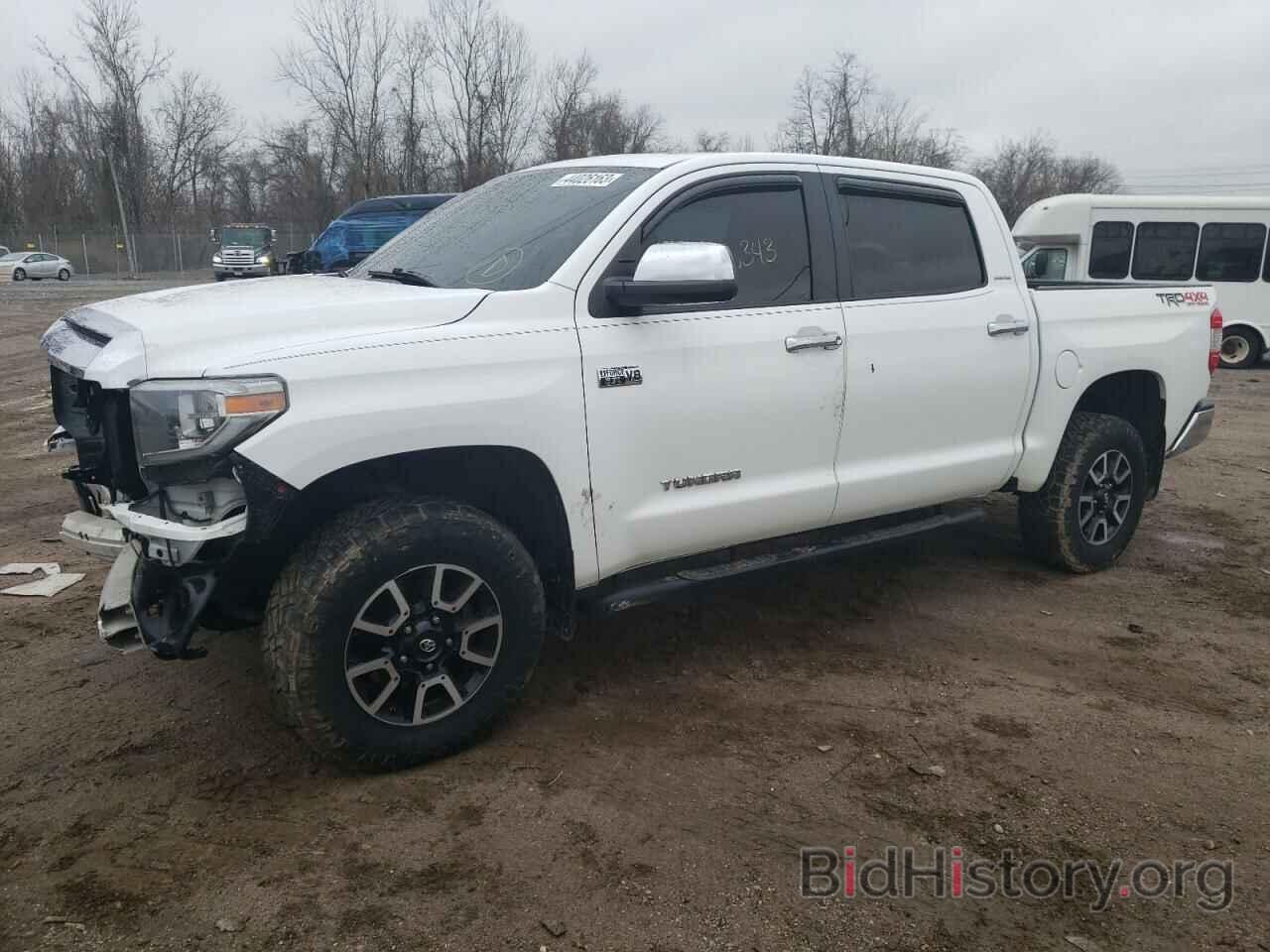 Фотография 5TFHY5F15JX743125 - TOYOTA TUNDRA 2018