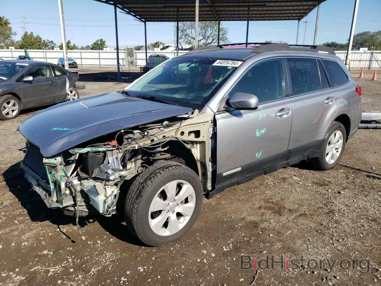 Photo 4S4BRCBC3B3357094 - SUBARU OUTBACK 2011