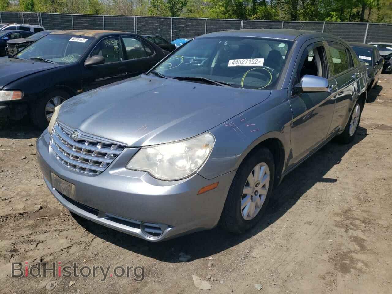 2010 CHRYSLER SEBRING - VIN: 1C3CC4FBXAN131093 - Фото 2