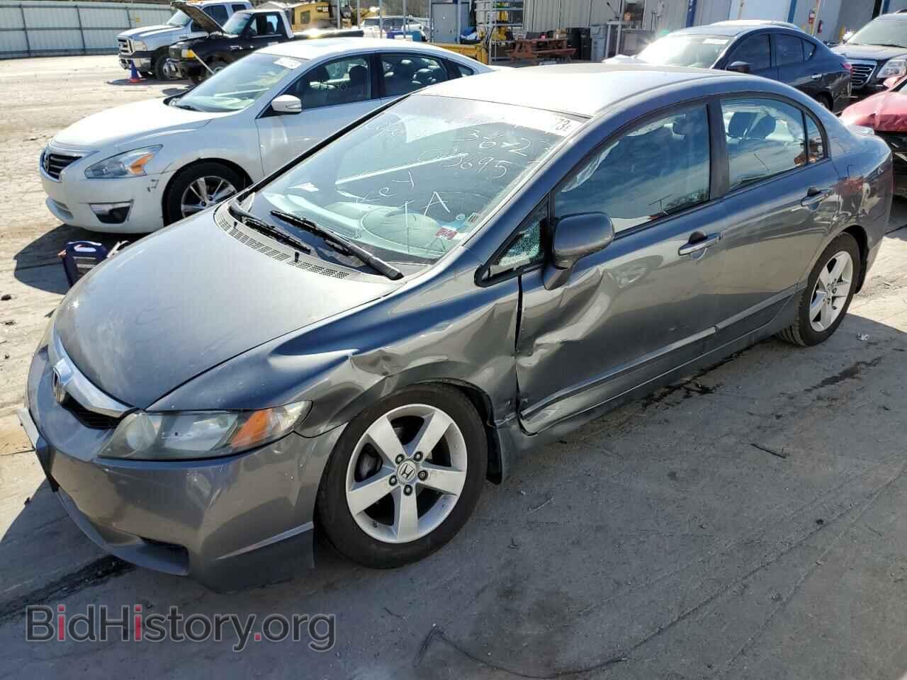 Photo 19XFA1F66BE043695 - HONDA CIVIC 2011