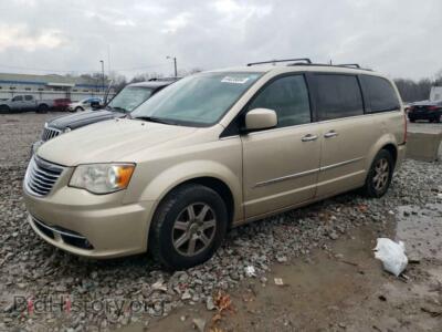 2011 Chrysler MINIVAN Touring, gold — VIN 2A4RR5DG9BR675964, Copart