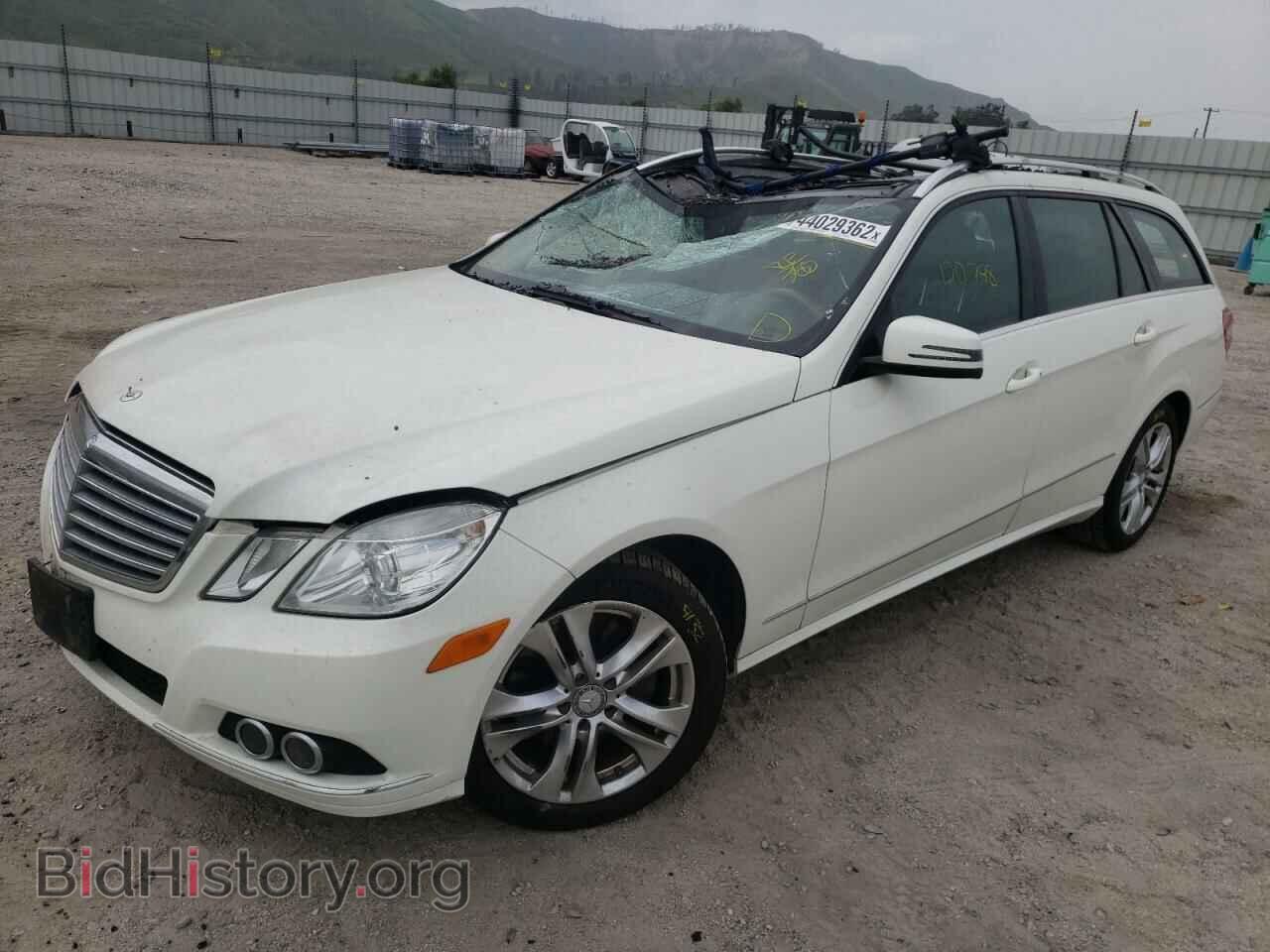 2011 MERCEDES-BENZ E-CLASS - VIN: WDDHH8HB2BA295895 - Фото 2