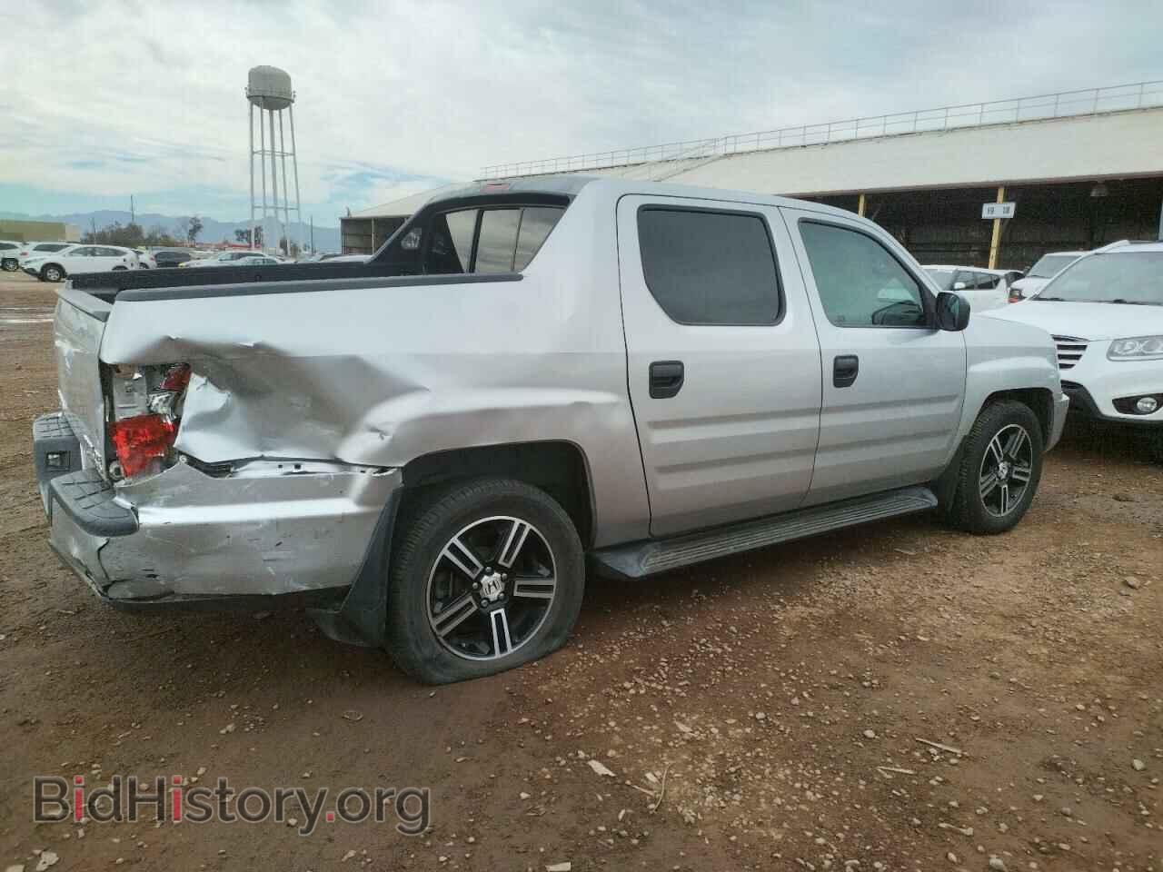 2014 HONDA RIDGELINE - VIN: 5FPYK1F74EB012014 - Фото 3