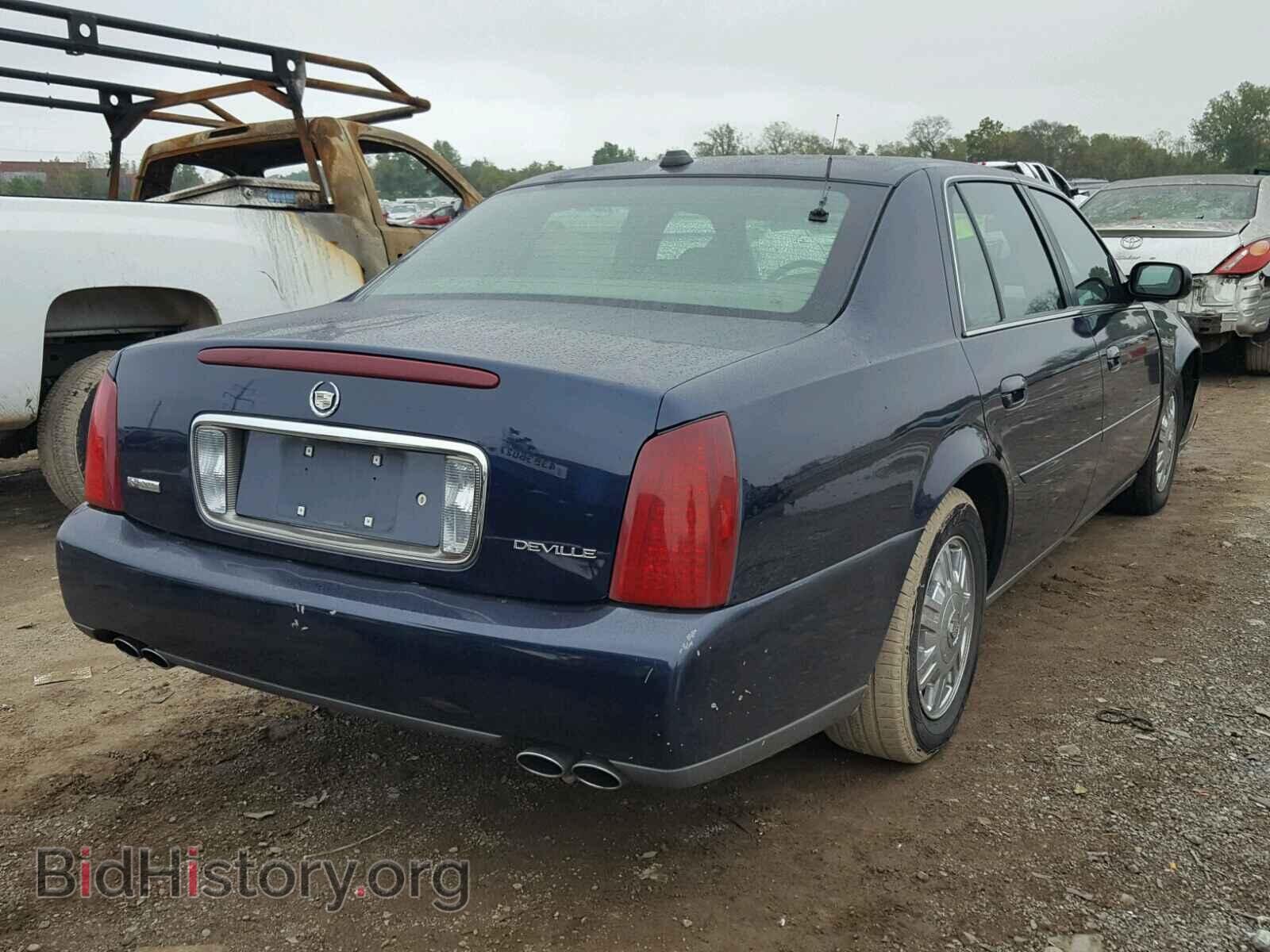 2004 CADILLAC DEVILLE - VIN: 1G6KD54Y74U180928 - Photo 4