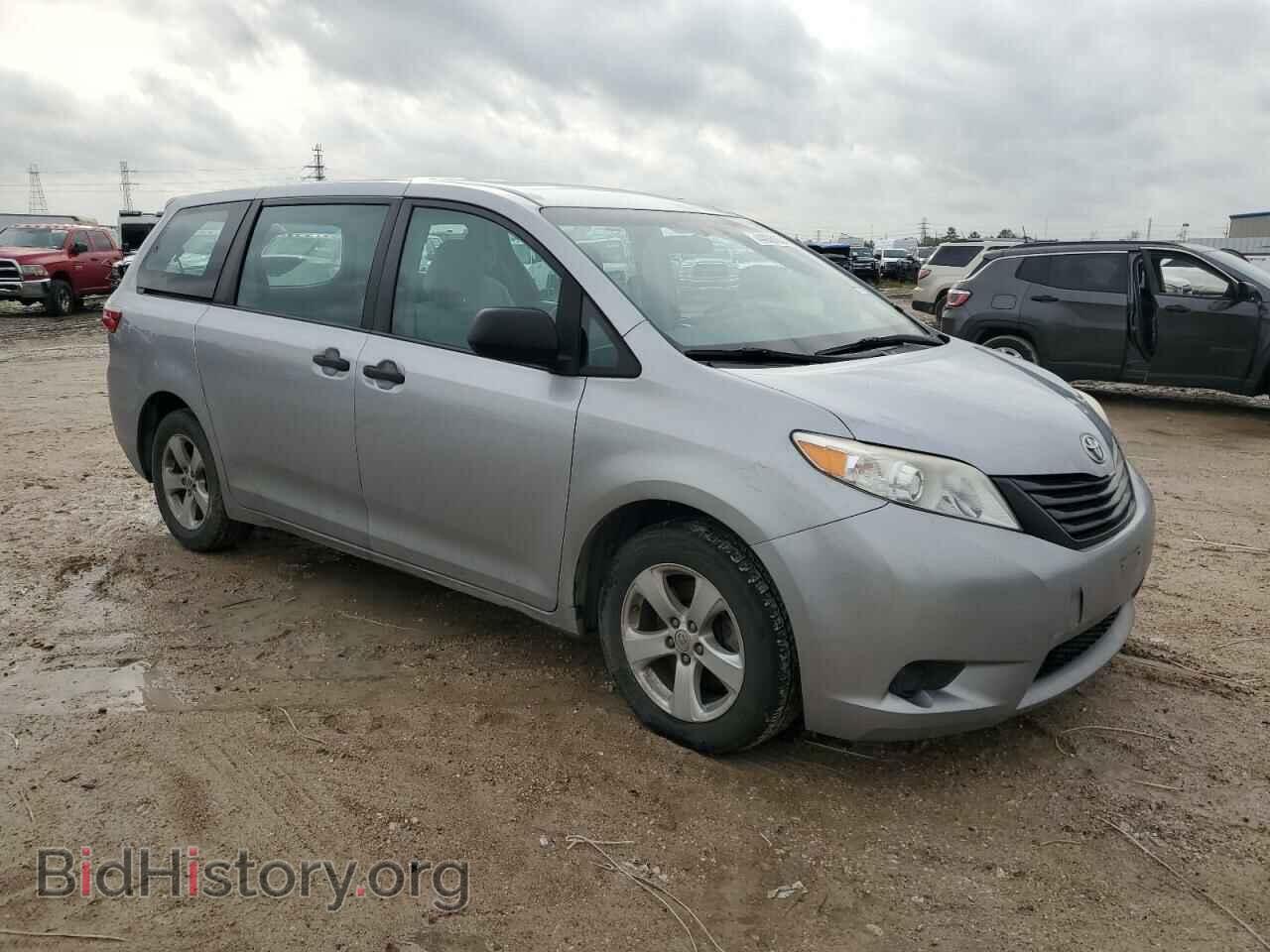 2017 TOYOTA All Models - VIN: 5TDZZ3DC5HS890135 - Фото 4