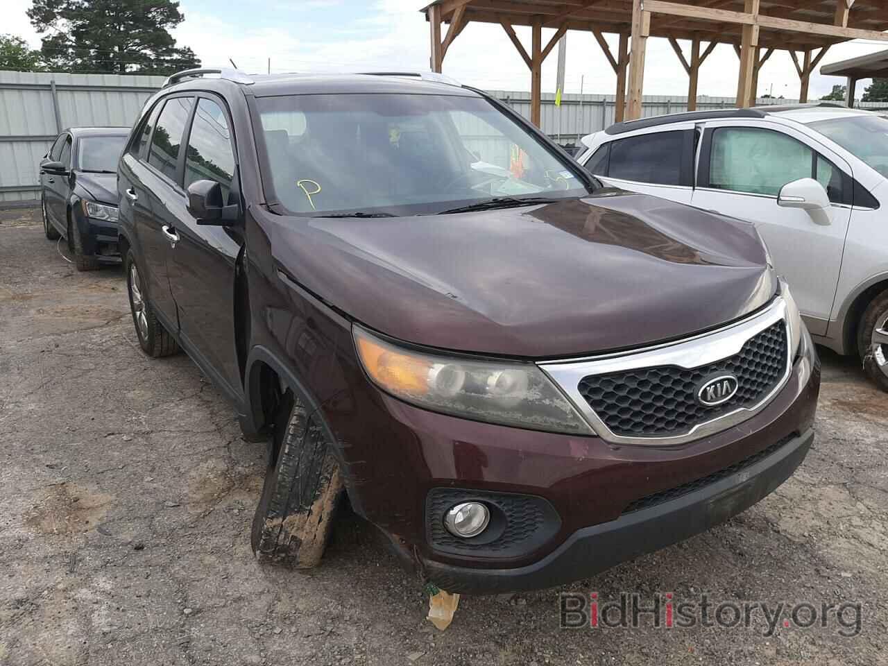 Photo 5XYKU4A10BG057436 - KIA SORENTO 2011