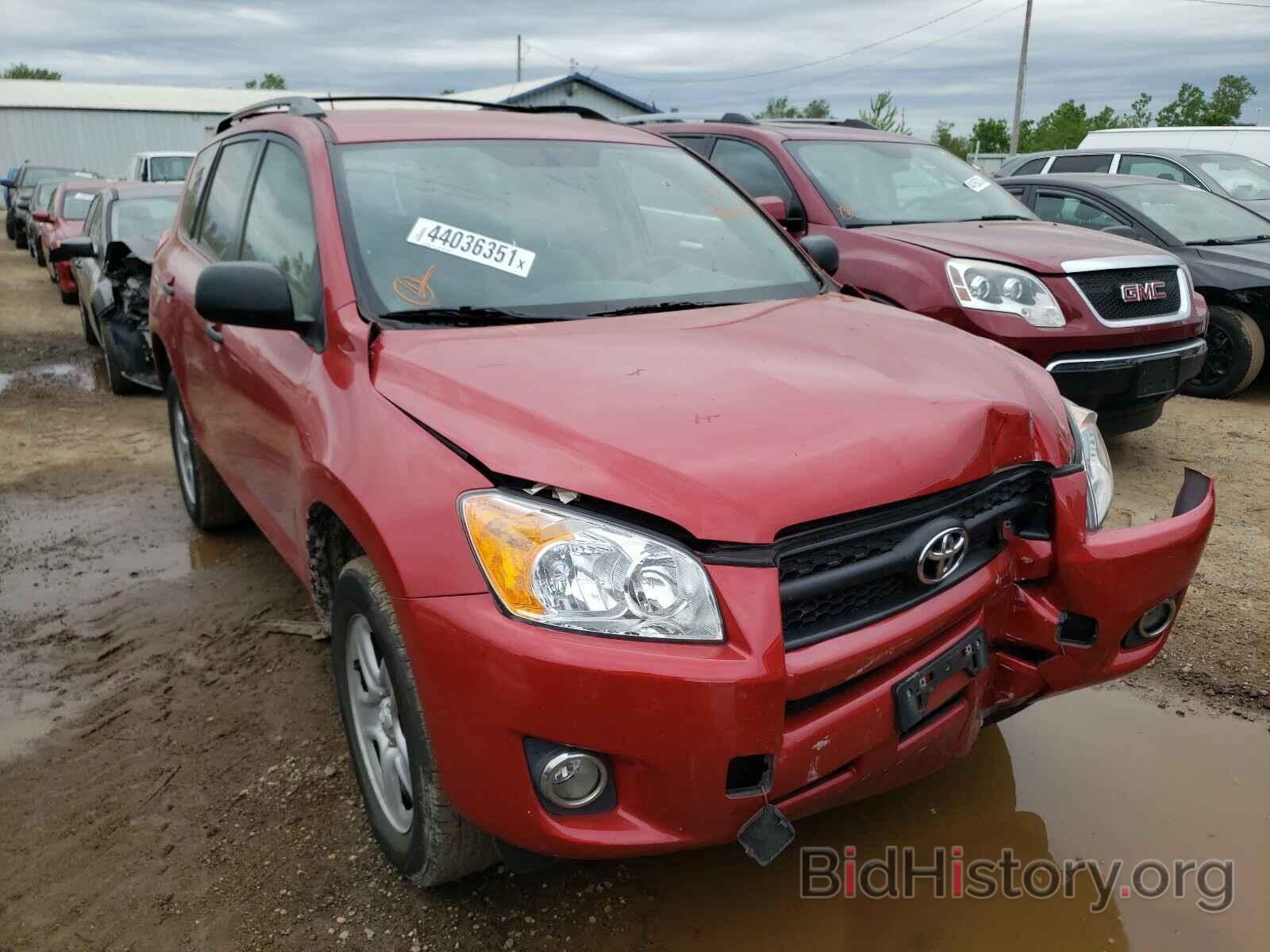 Photo 2T3ZF4DV3BW100627 - TOYOTA RAV4 2011