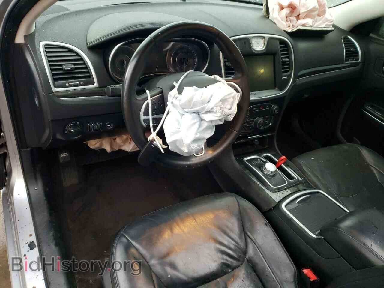 2016 CHRYSLER 300 - VIN: 2C3CCAAG5GH243271 - Фото 8
