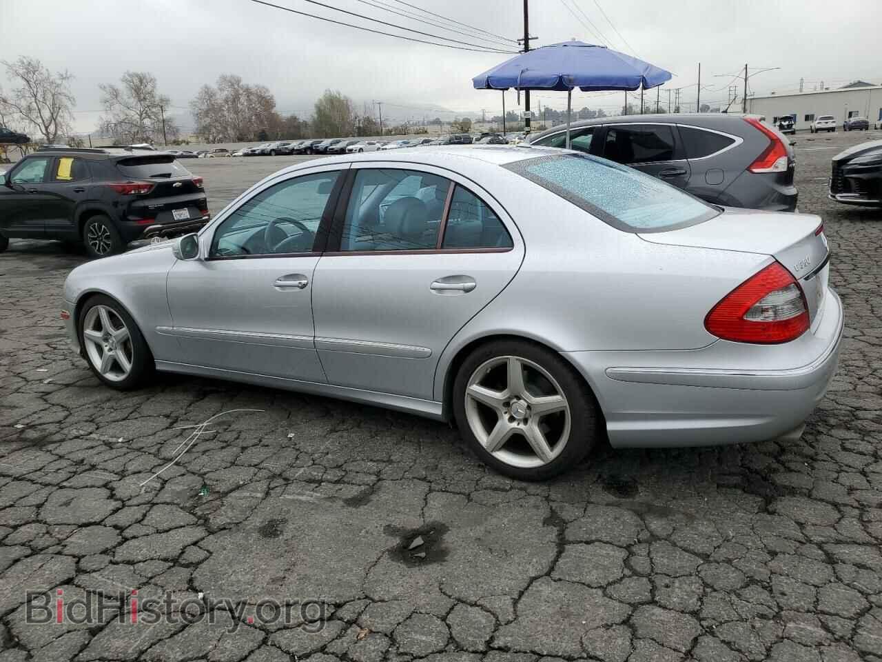 2009 MERCEDES-BENZ E-CLASS - VIN: WDBUF56X69B372430 - Фото 2