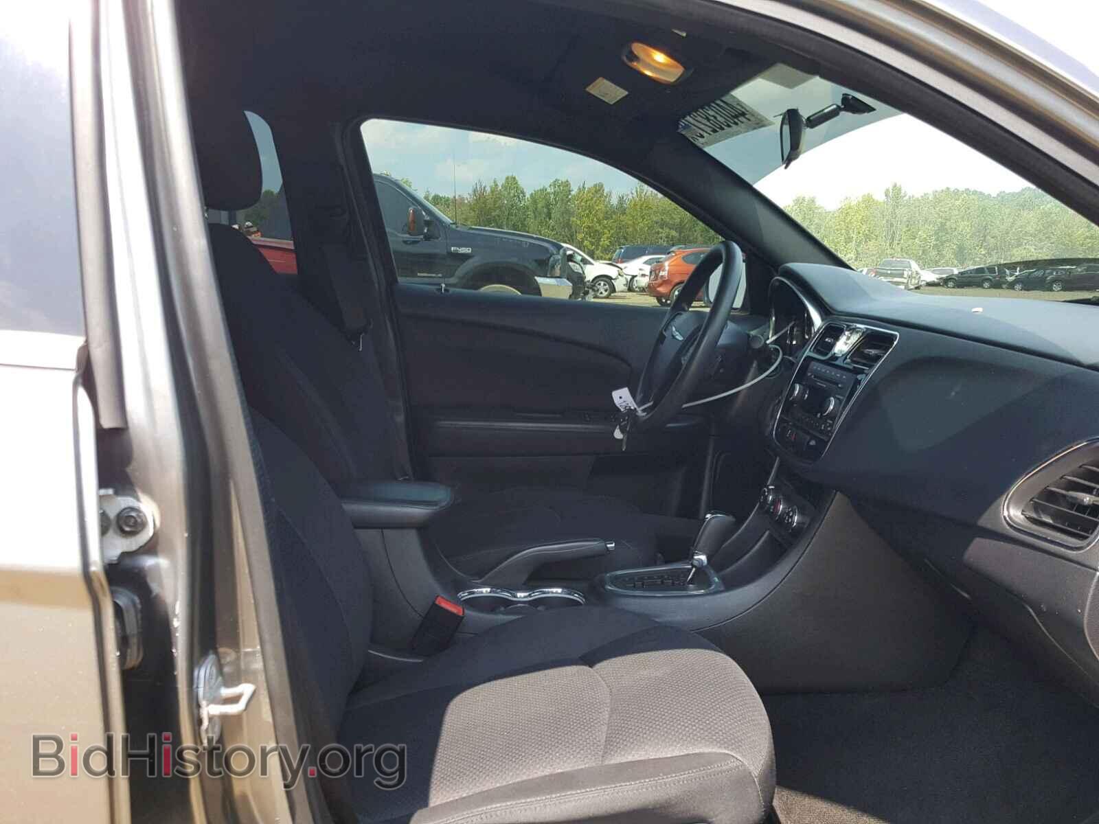 2013 CHRYSLER 200 - VIN: 1C3CCBAB2DN705248 - Фото 5