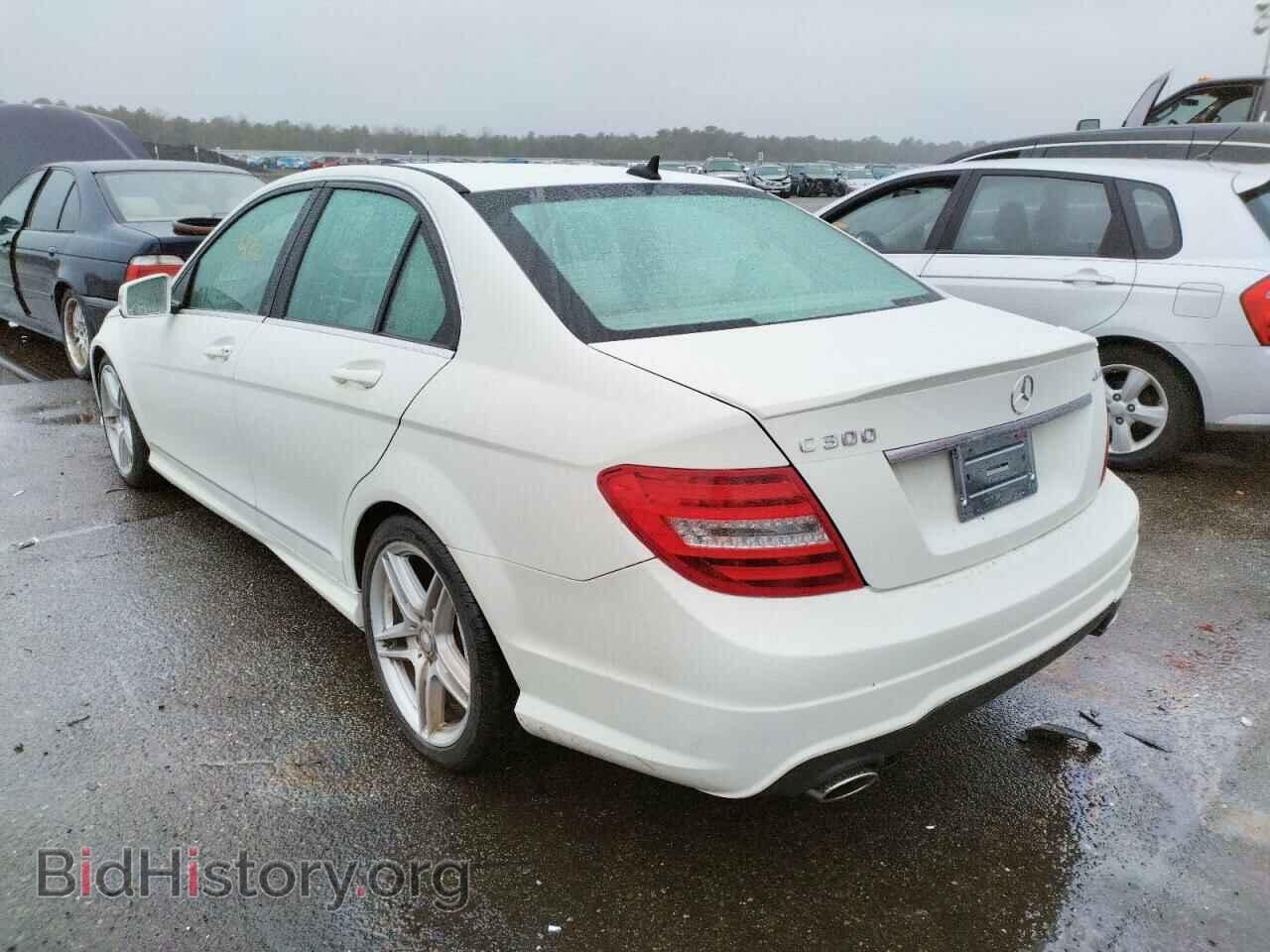 2012 MERCEDES-BENZ C-CLASS - VIN: WDDGF8BB3CR201732 - Фото 3