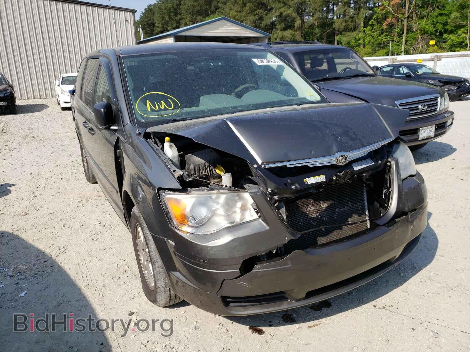 Photo 2A4RR2D14AR381235 - CHRYSLER MINIVAN 2010