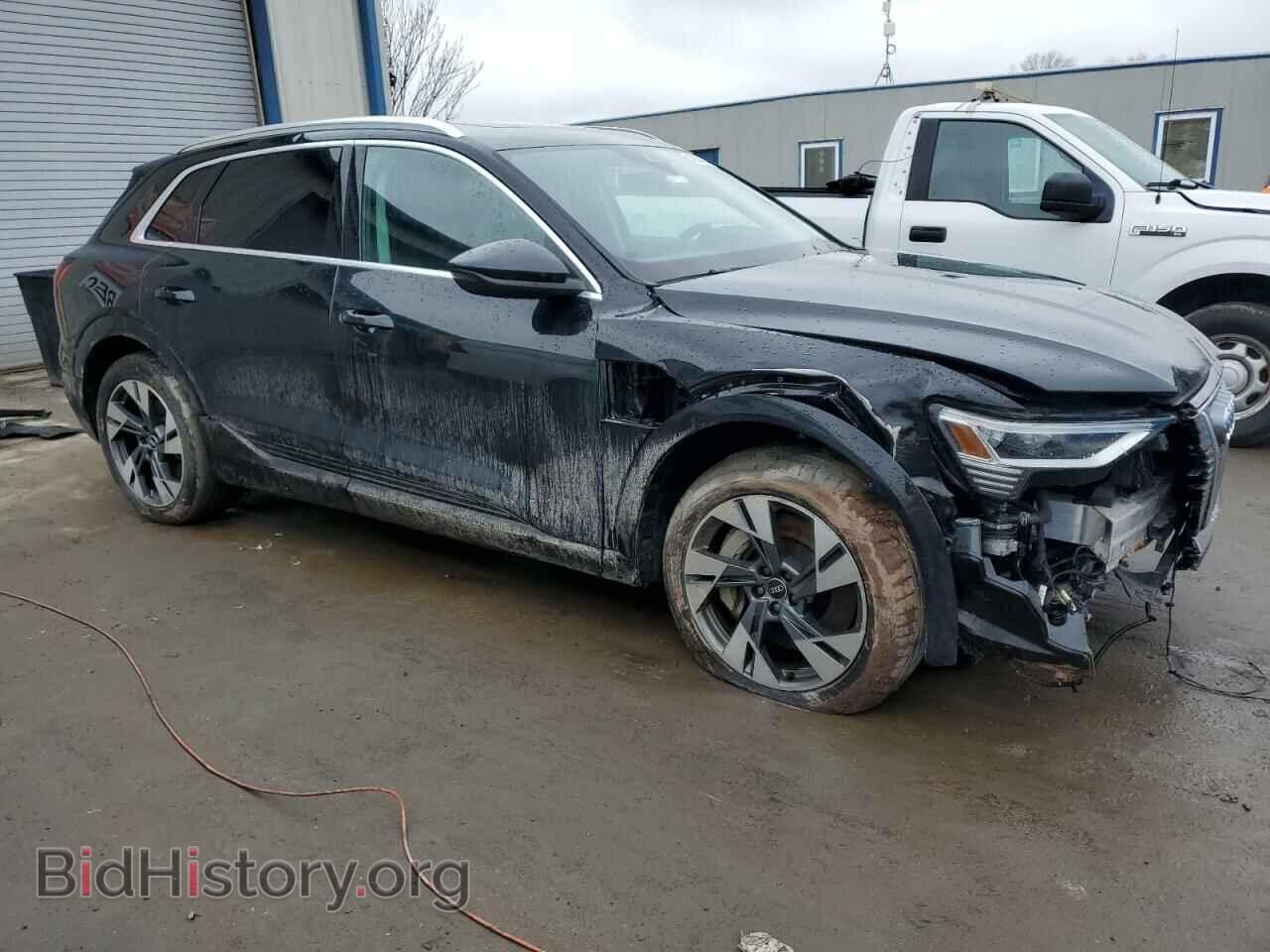 2021 AUDI E-TRON - VIN: WA1AAAGE5MB008110 - Фото 4