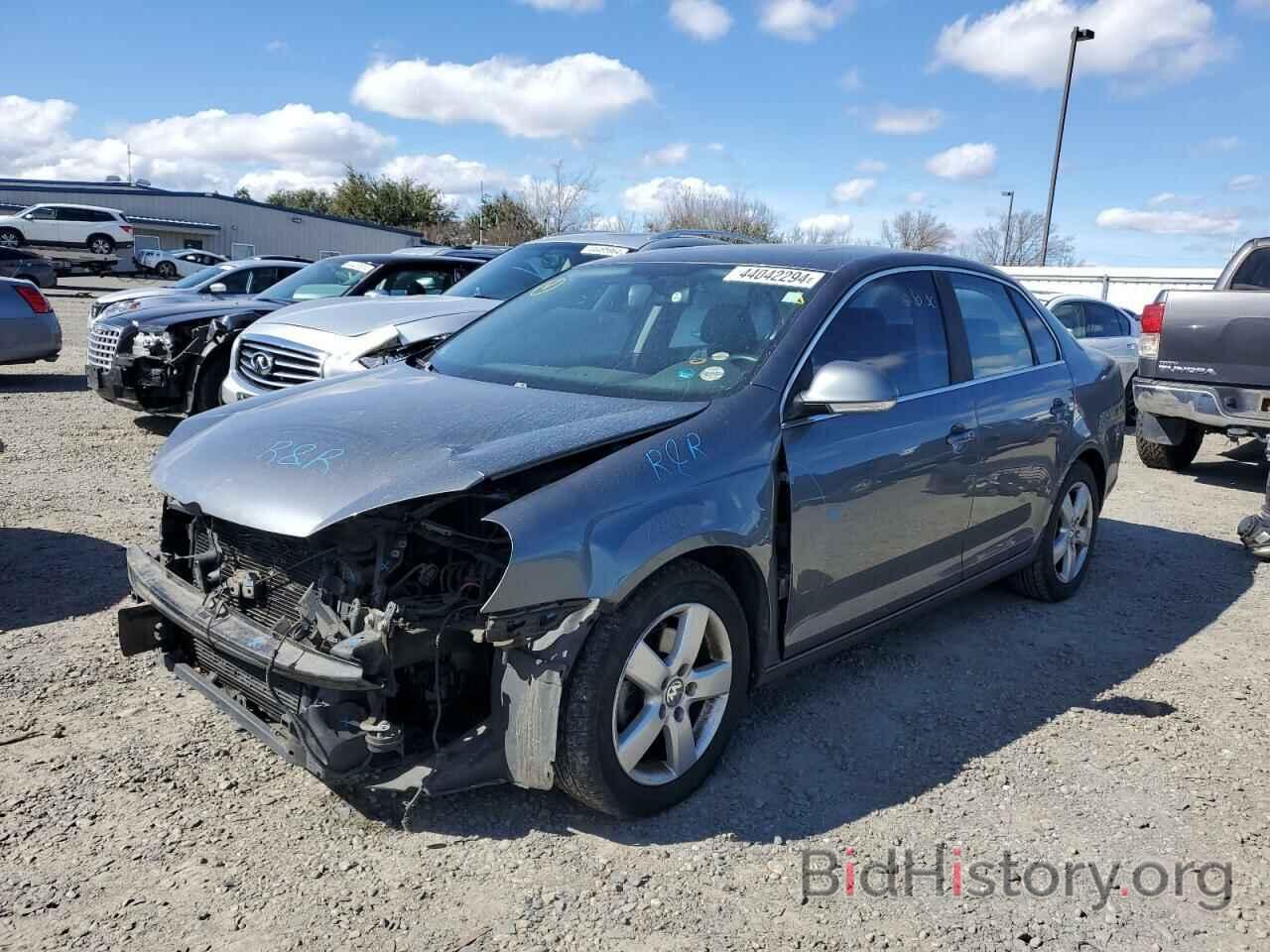 Photo 3VWRM71K88M043799 - VOLKSWAGEN JETTA 2008