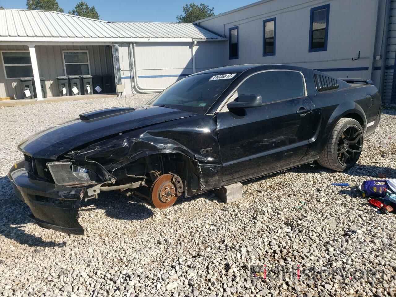 Photo 1ZVHT82H285163935 - FORD MUSTANG 2008