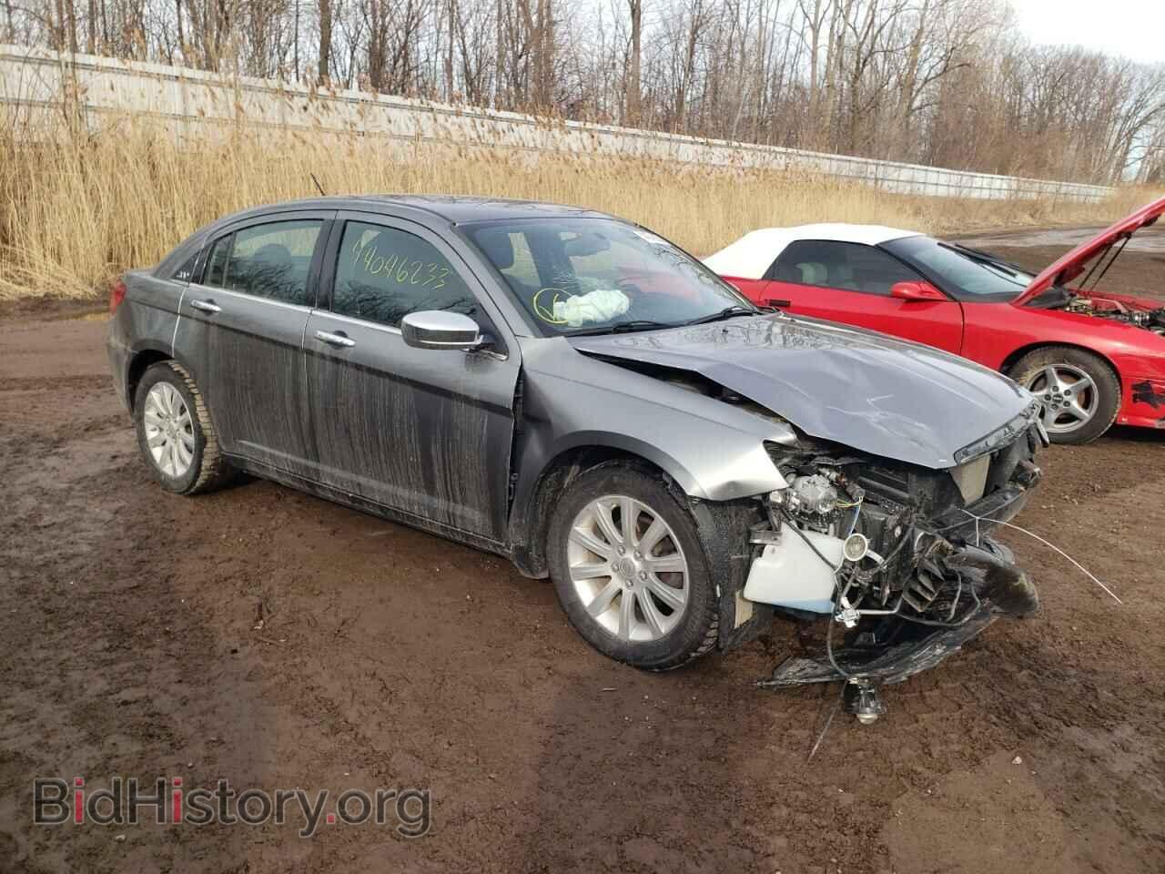 2013 CHRYSLER 200 - VIN: 1C3CCBCG9DN718202 - Фото 4