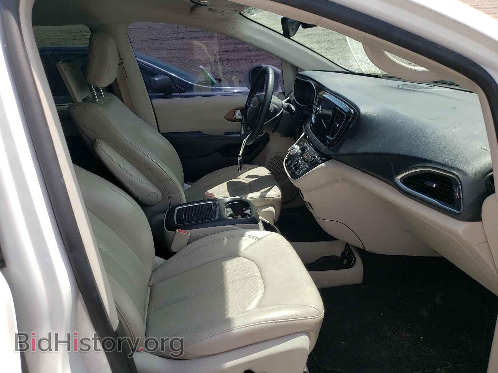 2017 CHRYSLER PACIFICA - VIN: 2C4RC1EG2HR653442 - Photo 5