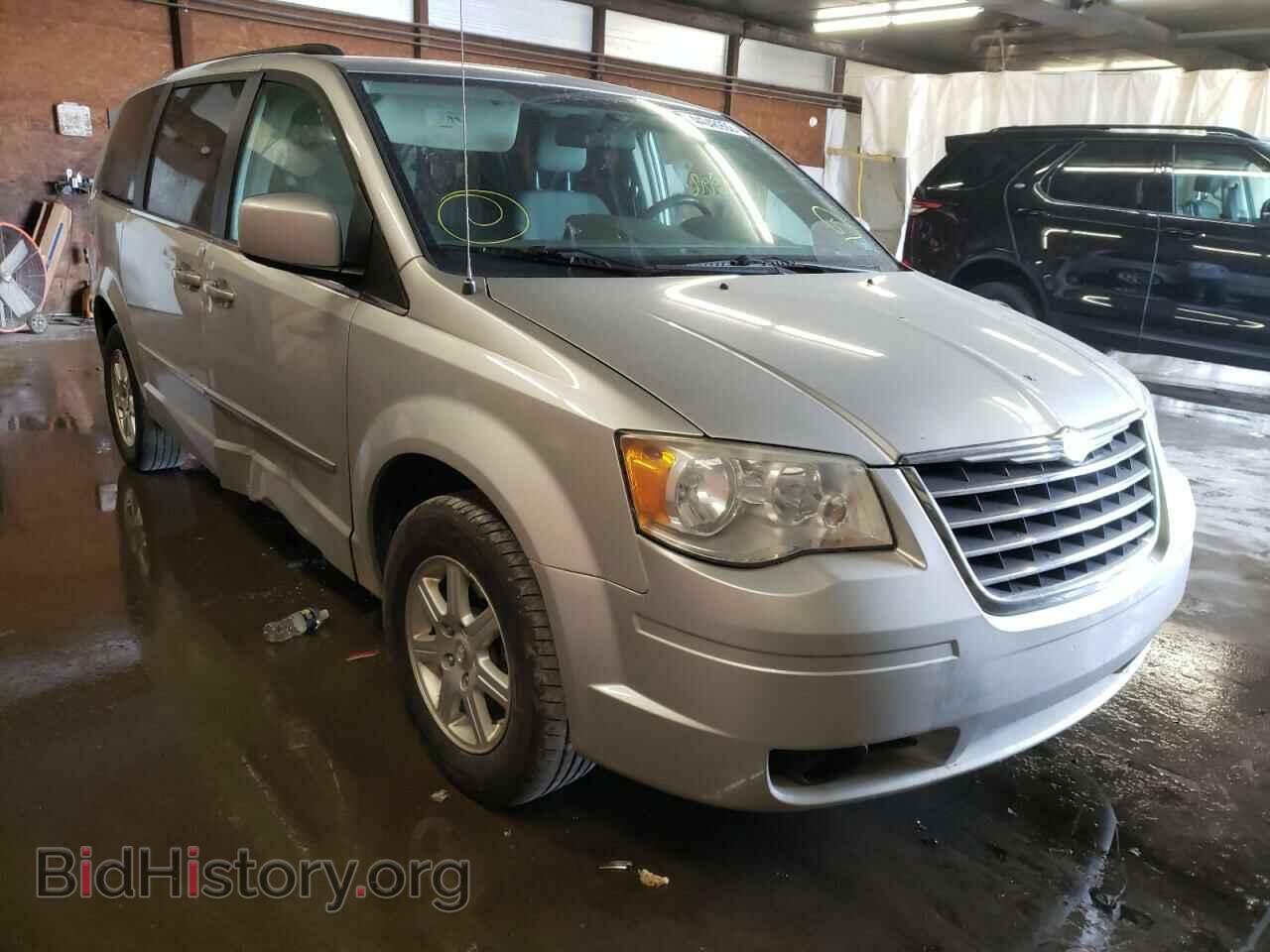 Photo 2A4RR5D16AR285026 - CHRYSLER MINIVAN 2010