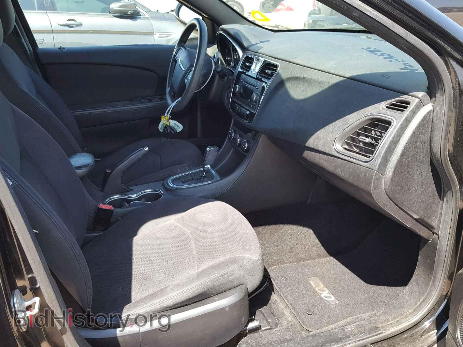 2012 CHRYSLER 200 - VIN: 1C3CCBABXCN246713 - Фото 5