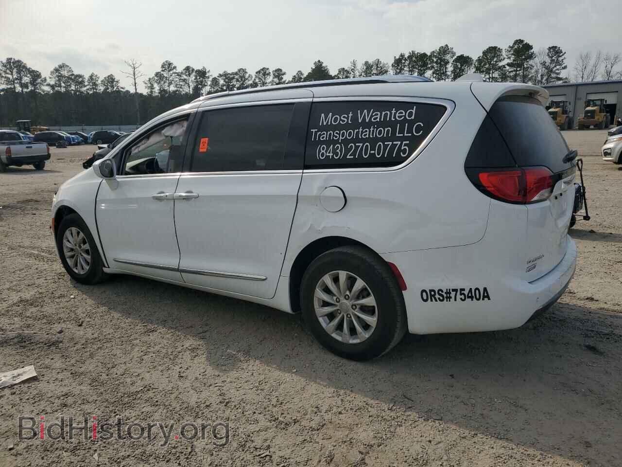 2019 CHRYSLER PACIFICA - VIN: 2C4RC1BG4KR537378 - Фото 2