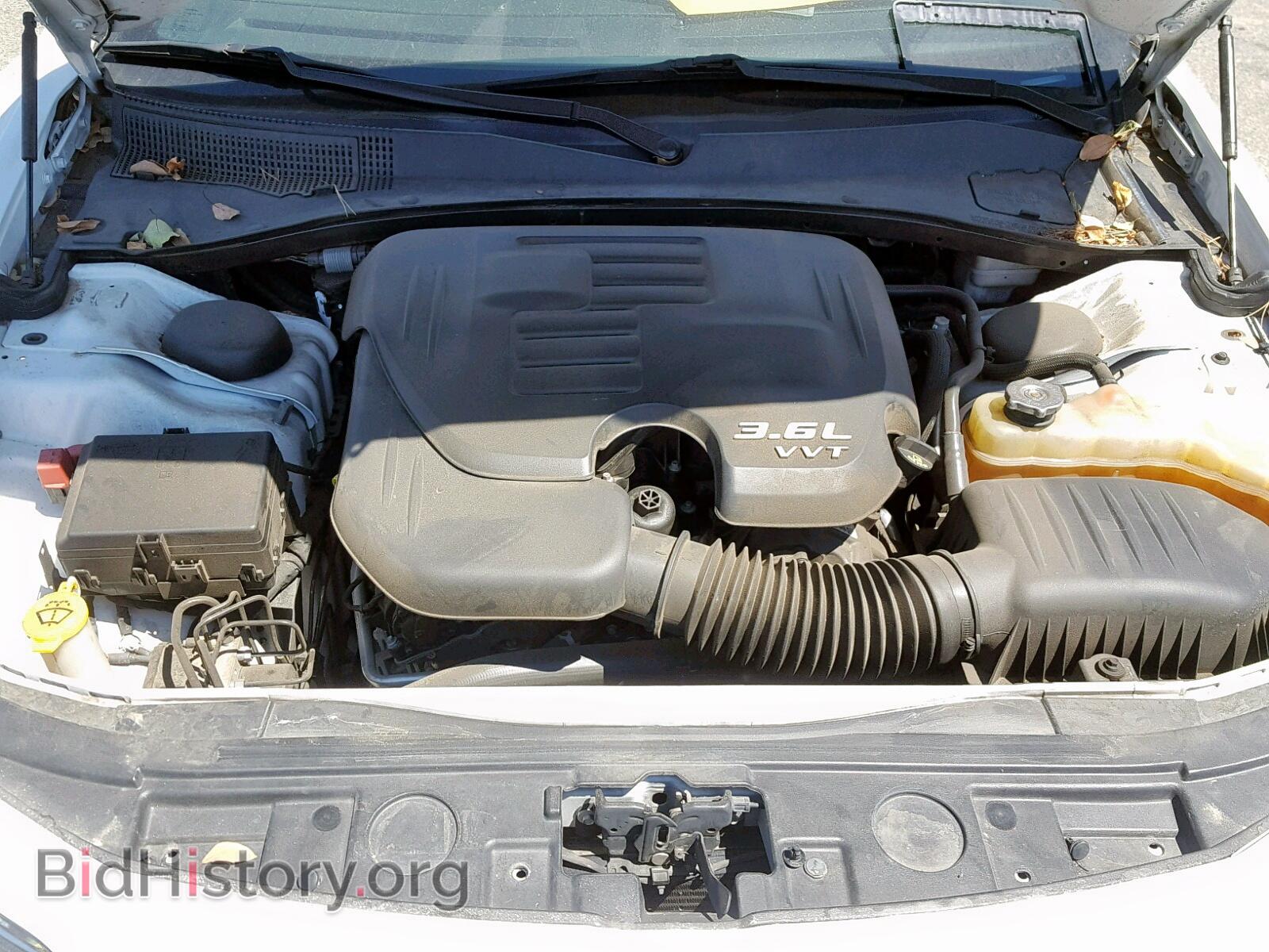 2014 CHRYSLER 300 - VIN: 2C3CCAAG0EH380129 - Фото 7