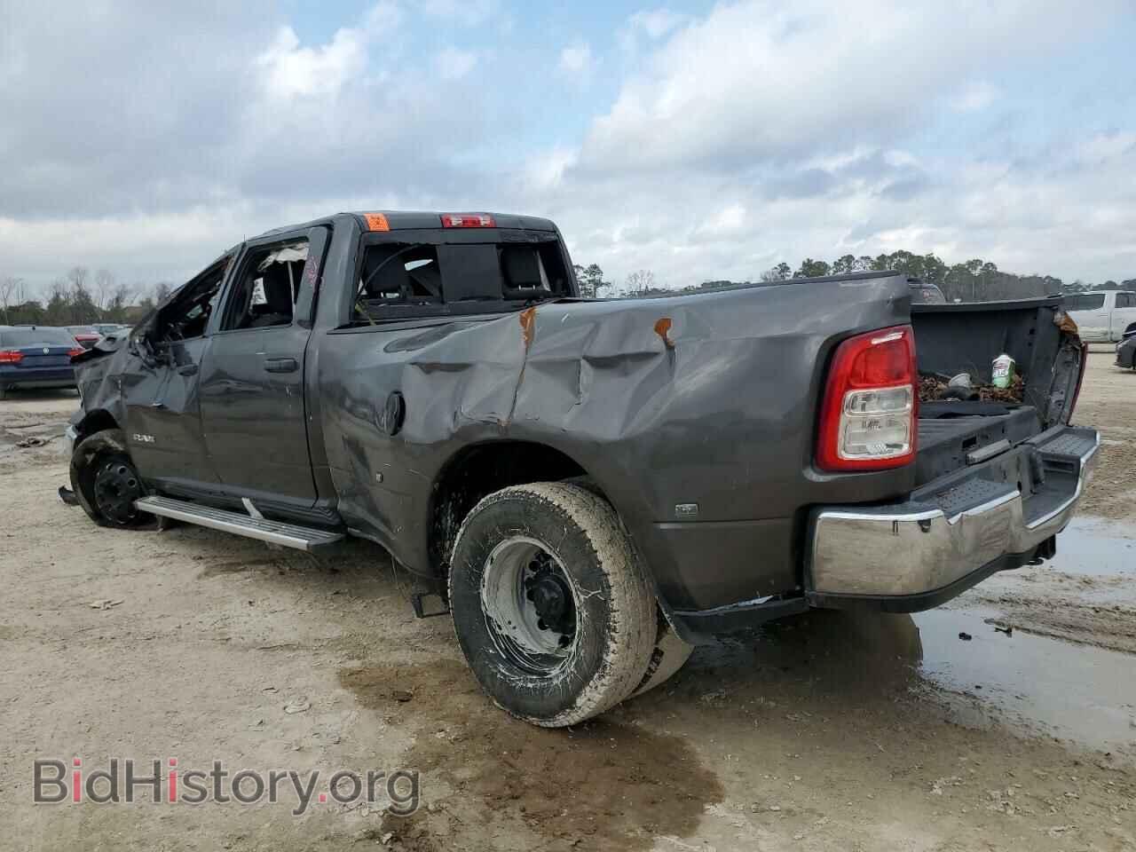 2021 RAM 3500 - VIN: 3C63RRGL3MG514716 - Фото 2