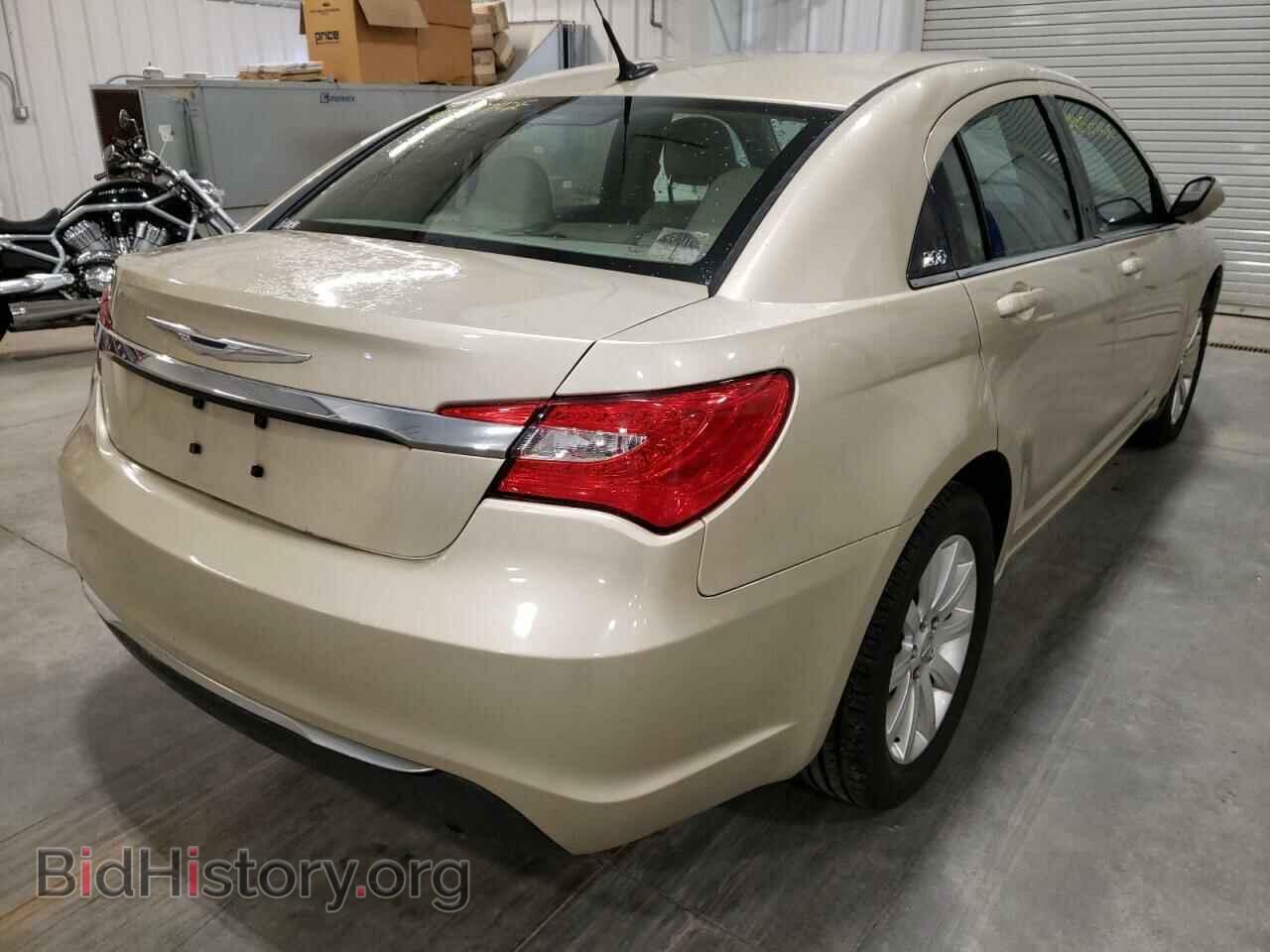 2011 CHRYSLER 200 - VIN: 1C3BC1FB6BN501211 - Фото 4